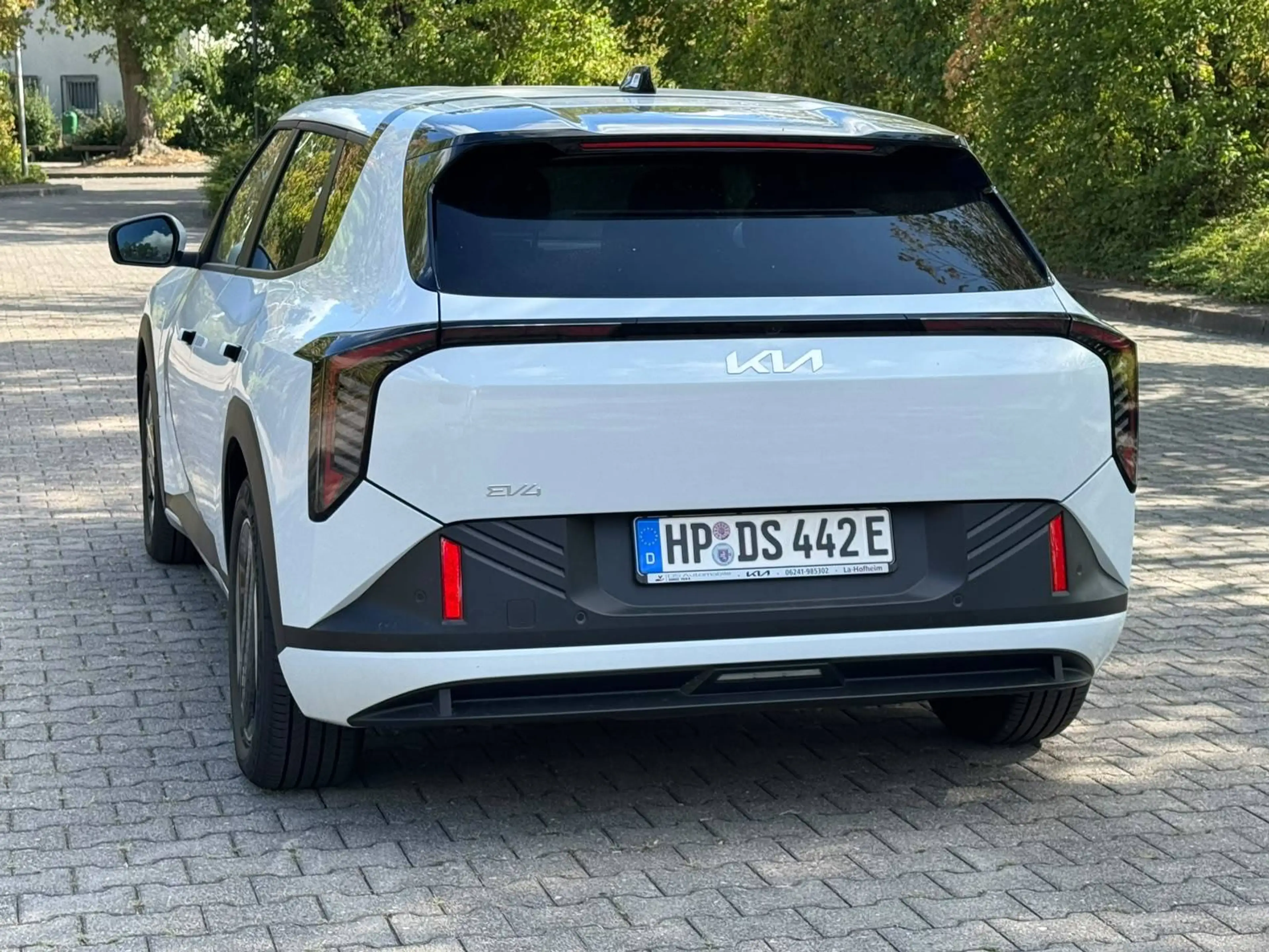 Kia EV4 Hatchback 81,4 kWh FWD Earth |UPG|TECH|WIN| — photo 4