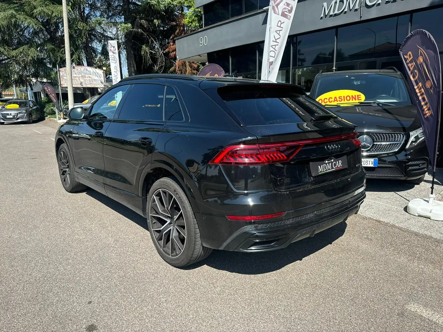 Audi Q8 50 3.0 tdi mhev quattro tiptronic Zwart - 2