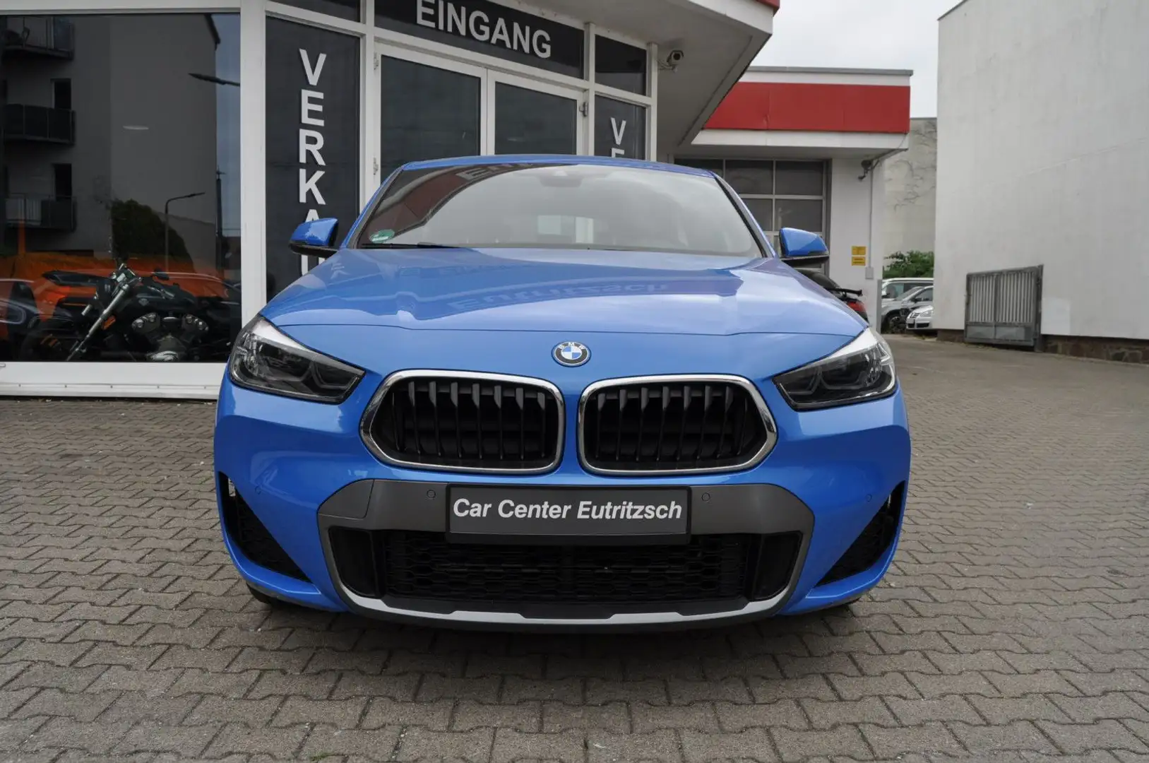 BMW X2 xDrive 25e Hybrid M SPORT X  Kamera LED 19" Синий - 2