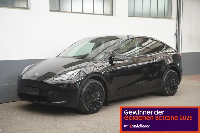 Tesla Model Y Standard Range RWD *AHK*1. Hand*