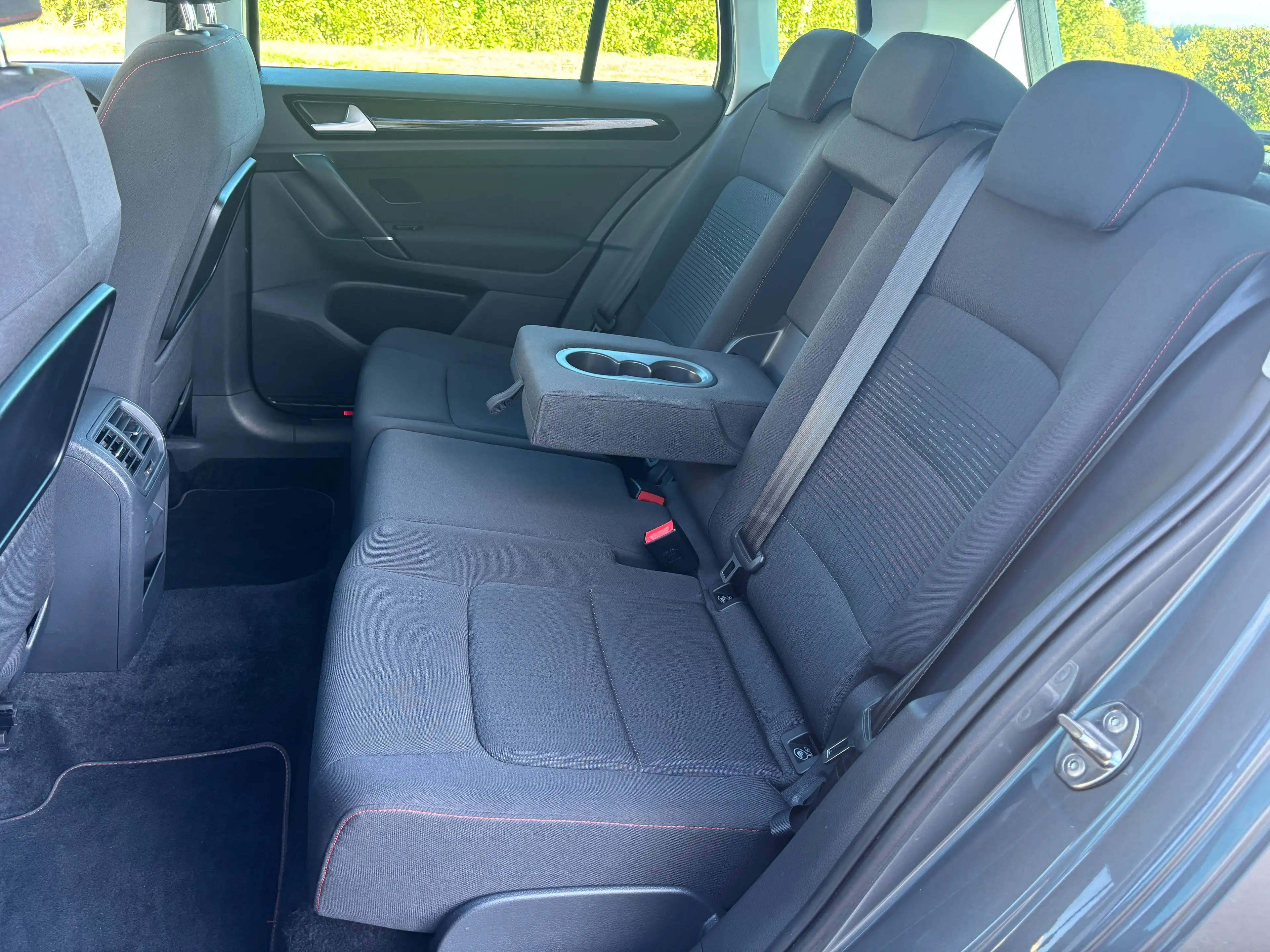 Volkswagen Golf Sportsvan Volkswagen Golf Sportsvan VII Sound DSG ACC Navi PDC — photo 23