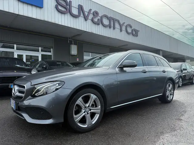 Mercedes-Benz E 220 Classe E - S213 SW SW d Sport auto