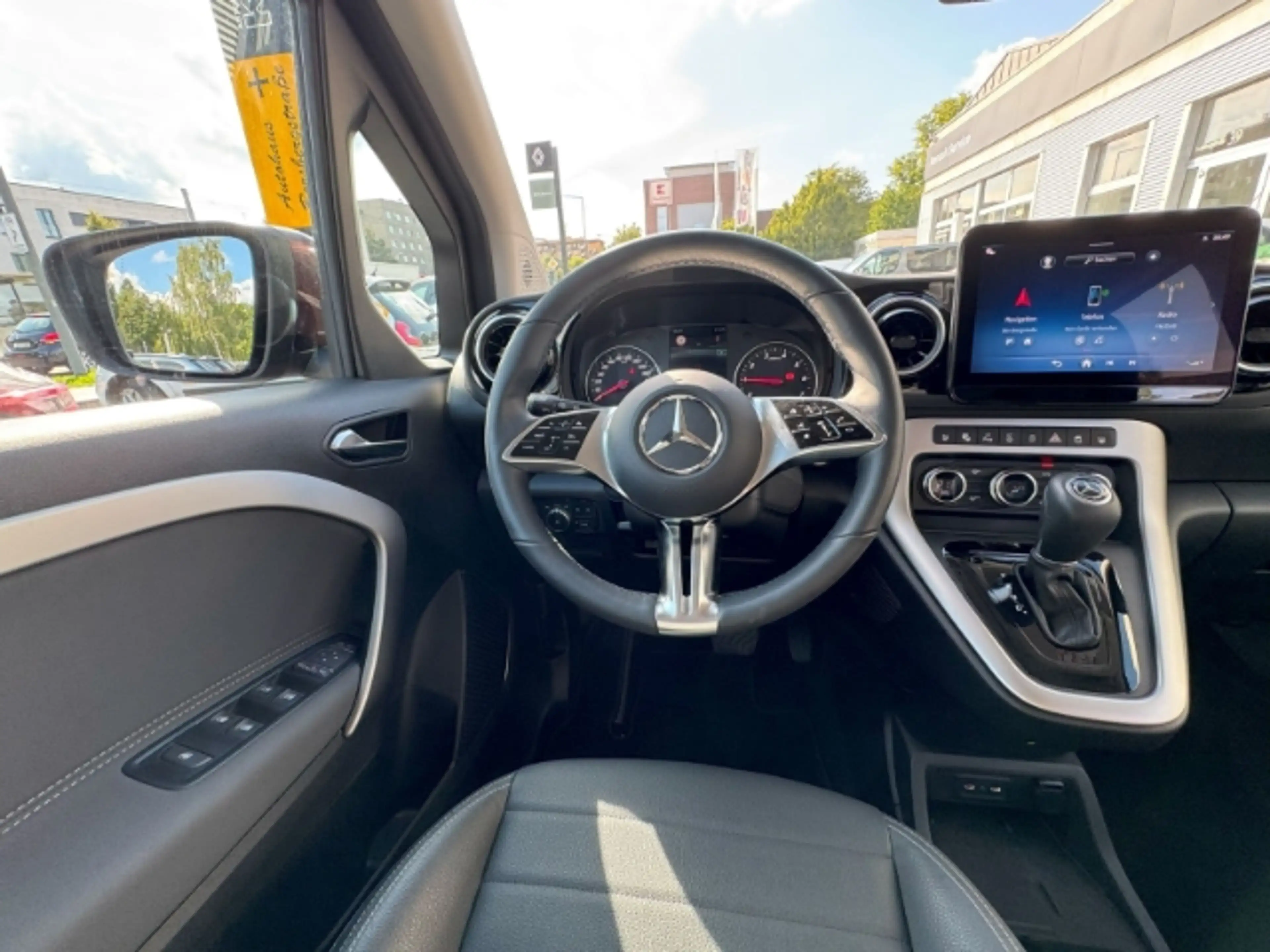 Mercedes-Benz T-Class lang EU6e 7-Sitzer — photo 13