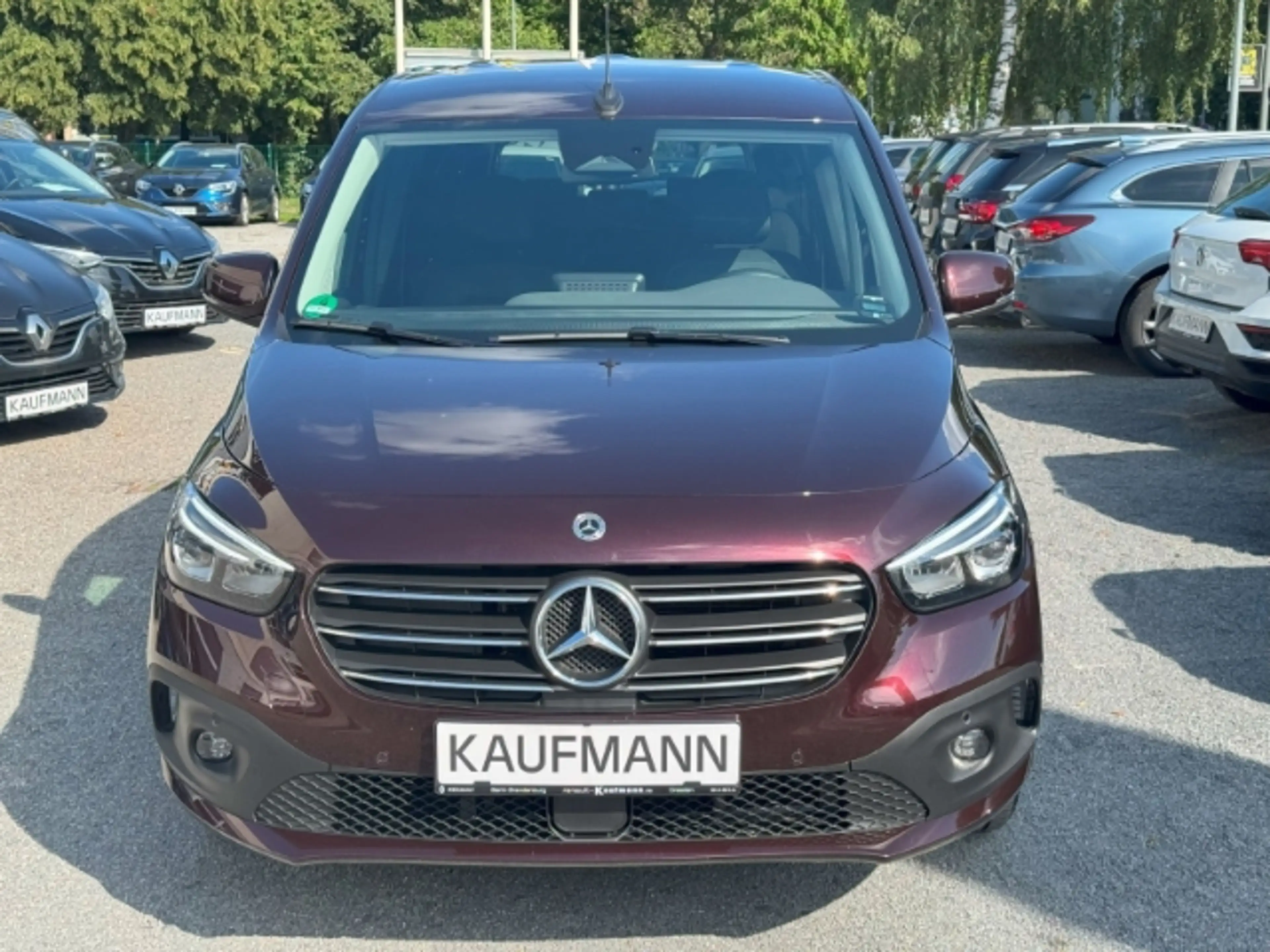 Mercedes-Benz T-Class lang EU6e 7-Sitzer — photo 3