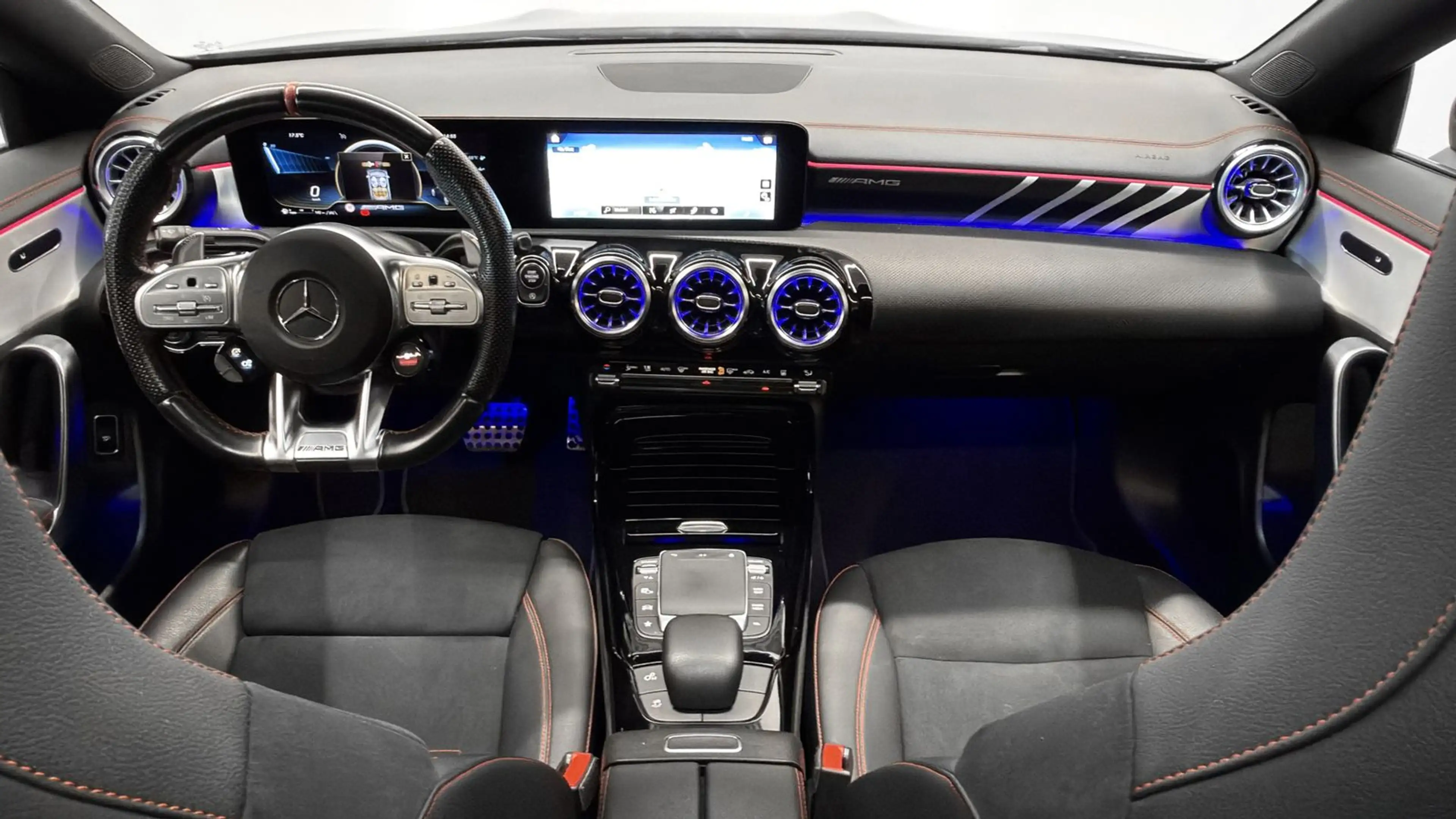 Mercedes-Benz CLA 35 AMG 4M *Aero*Pano*360°*Perf. Lenk*KeyGo* — photo 11