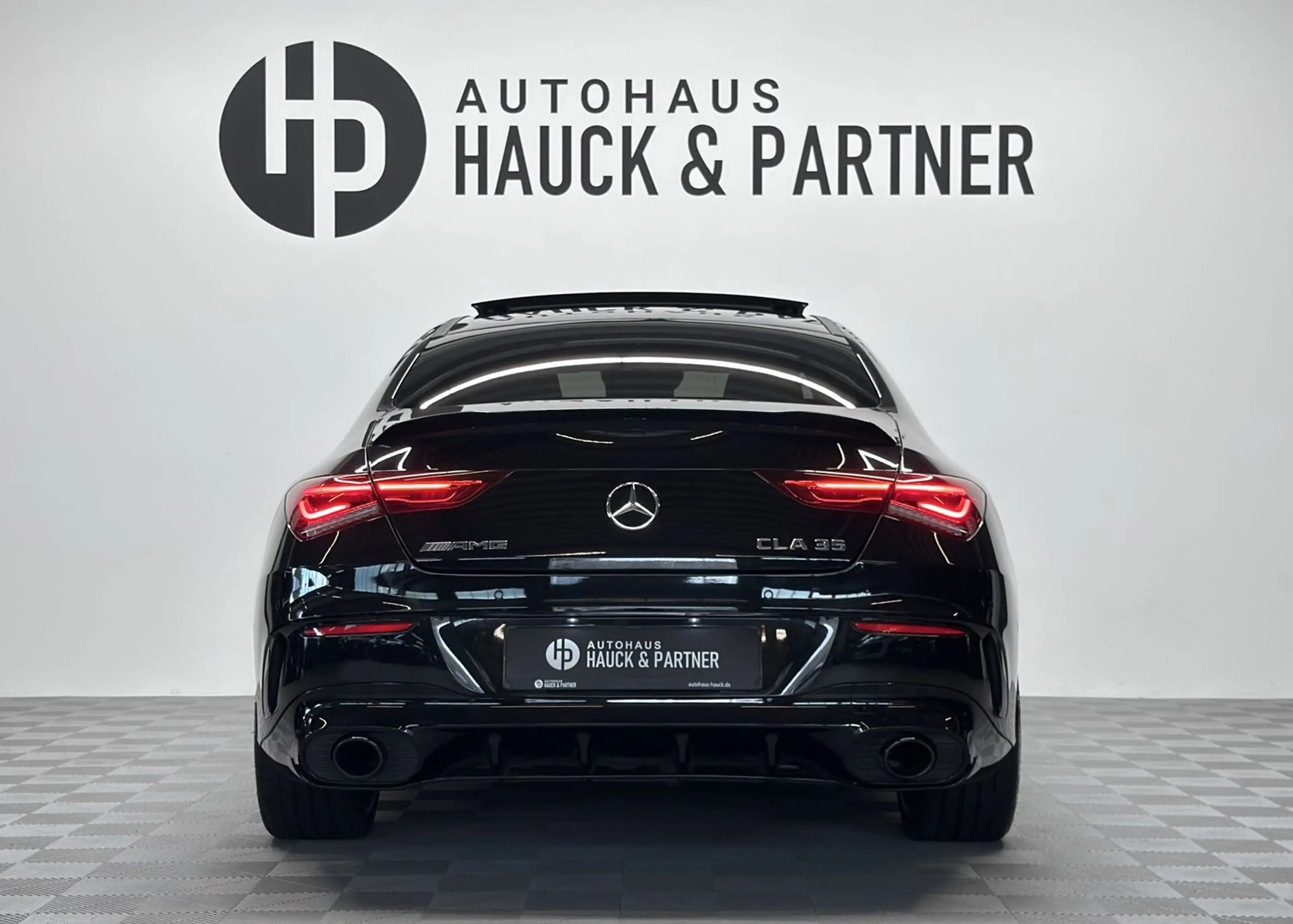 Mercedes-Benz CLA 35 AMG 4M *Aero*Pano*360°*Perf. Lenk*KeyGo* — photo 9