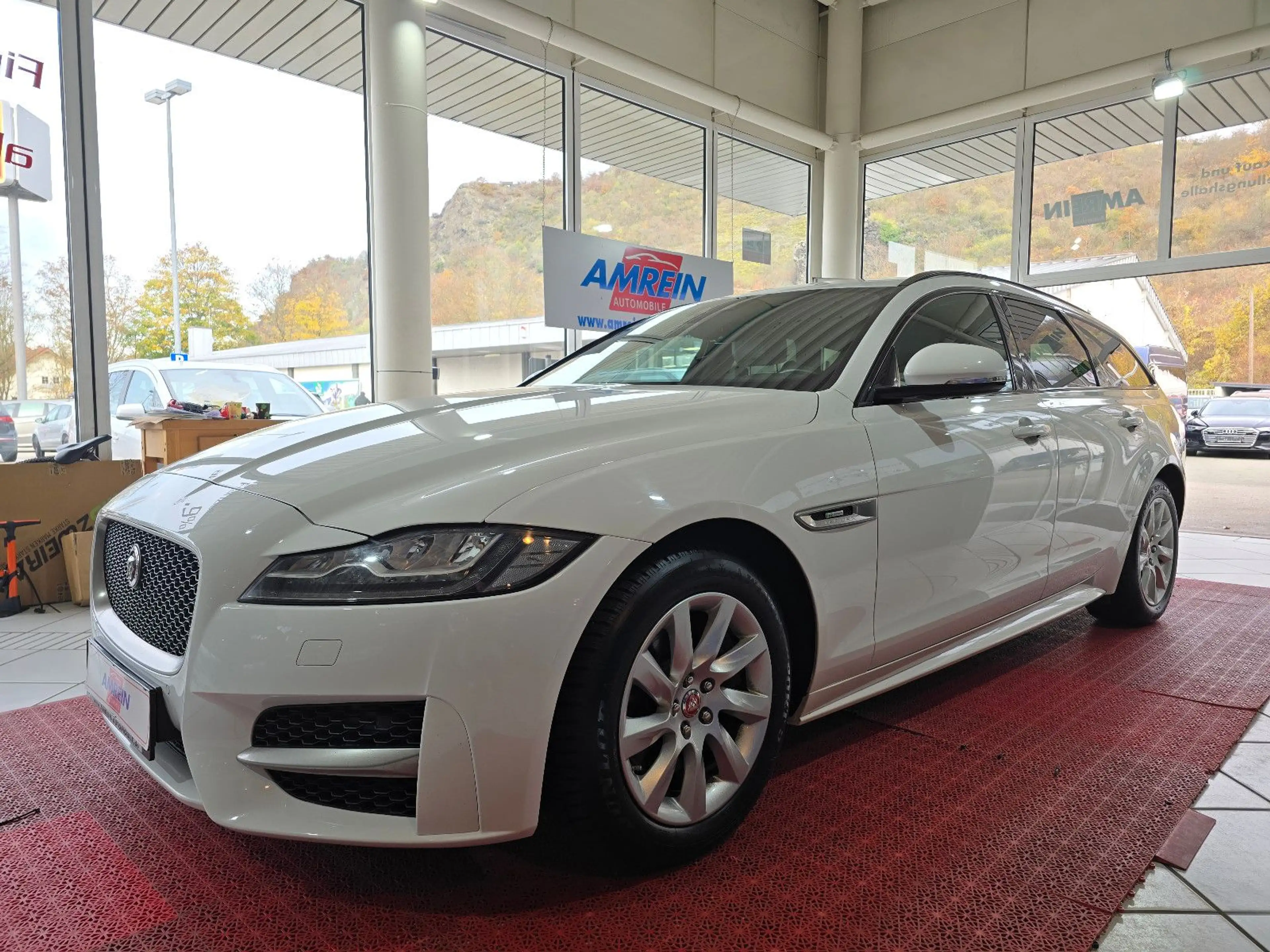 Jaguar XF Sportbrake R-Sport AWD+MERIDIAN+NAVI+KAMERA+ — photo 3