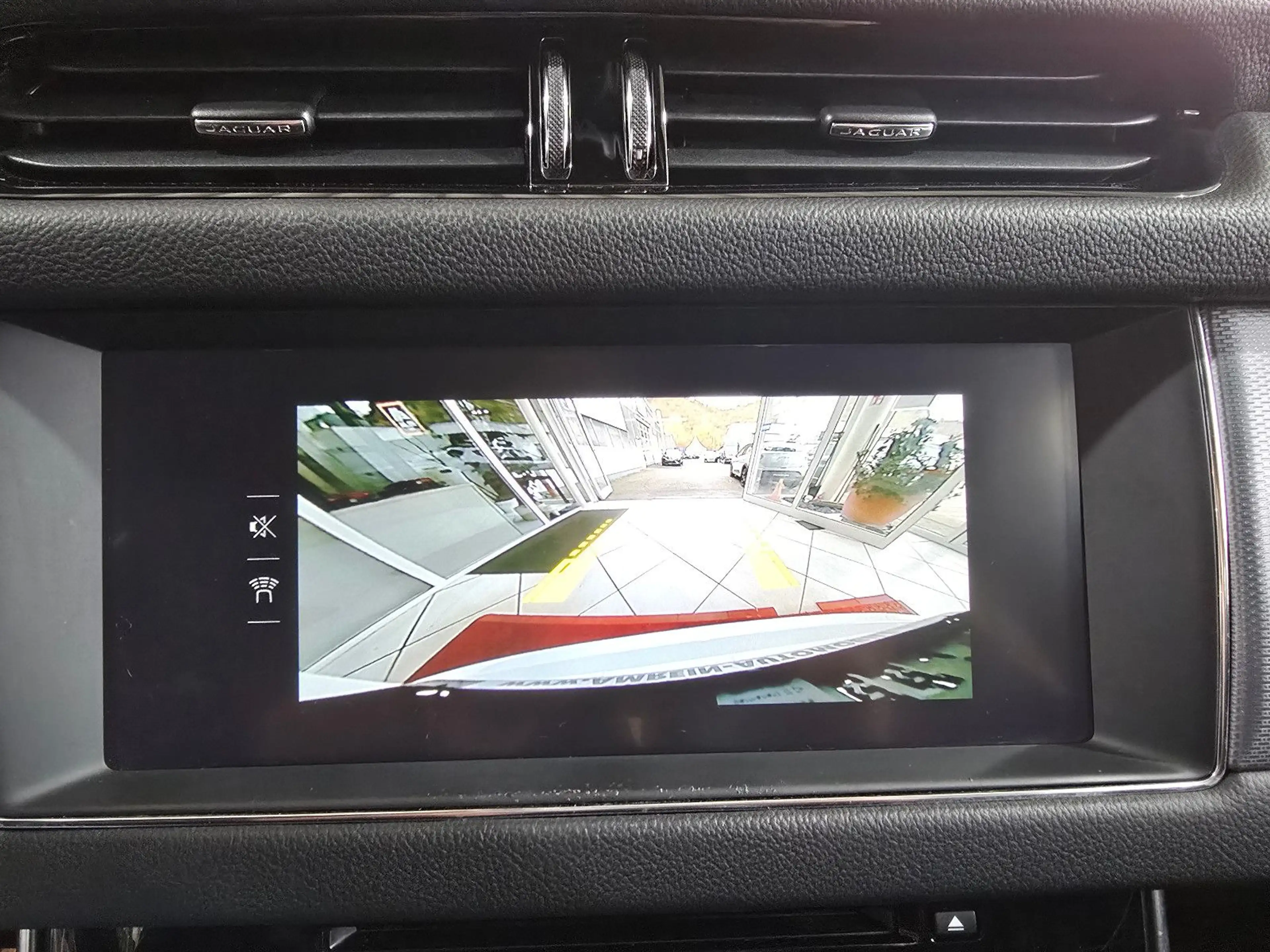 Jaguar XF Sportbrake R-Sport AWD+MERIDIAN+NAVI+KAMERA+ — photo 12