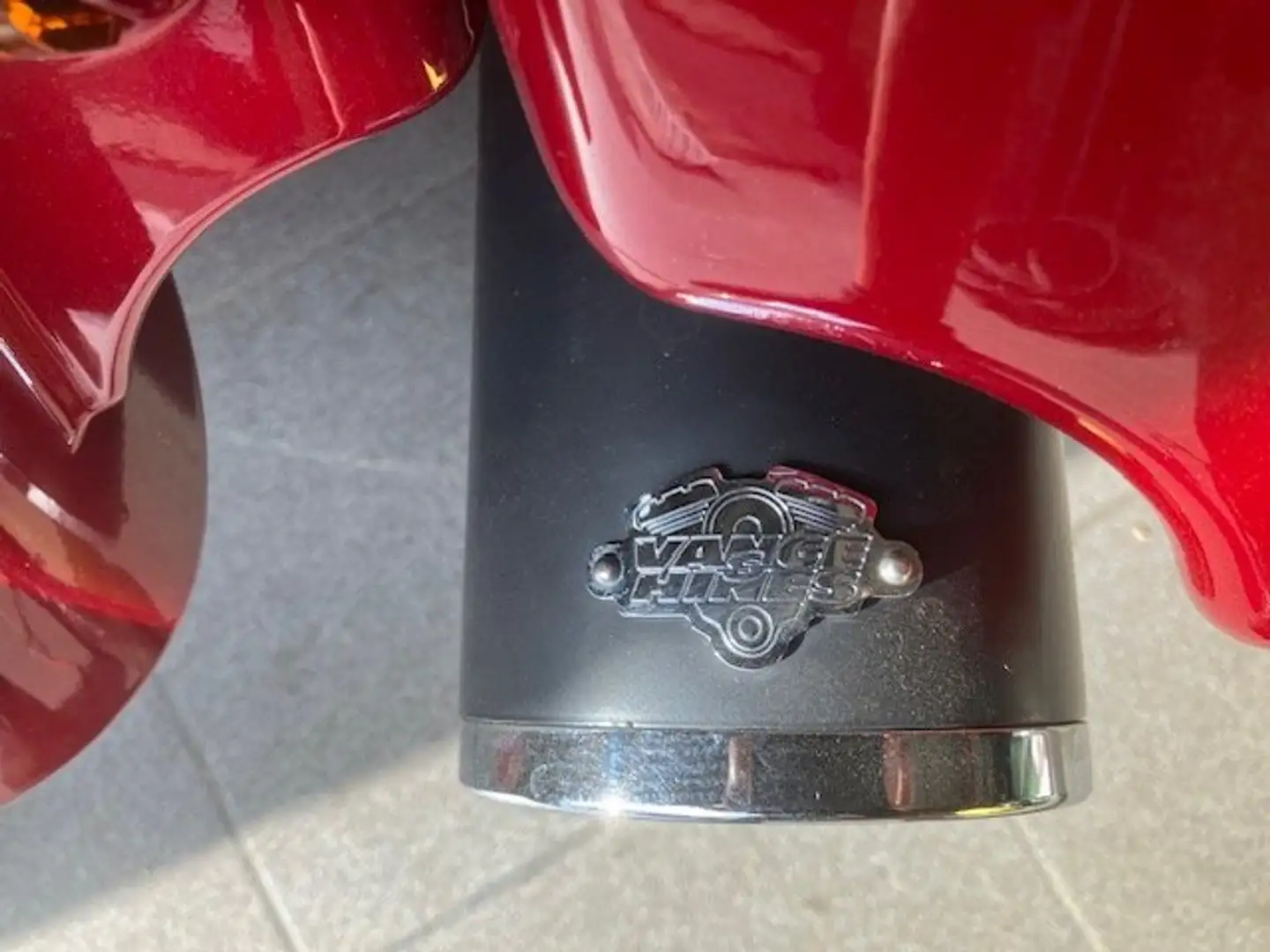 Harley-Davidson Street Glide cvo Rouge - 1