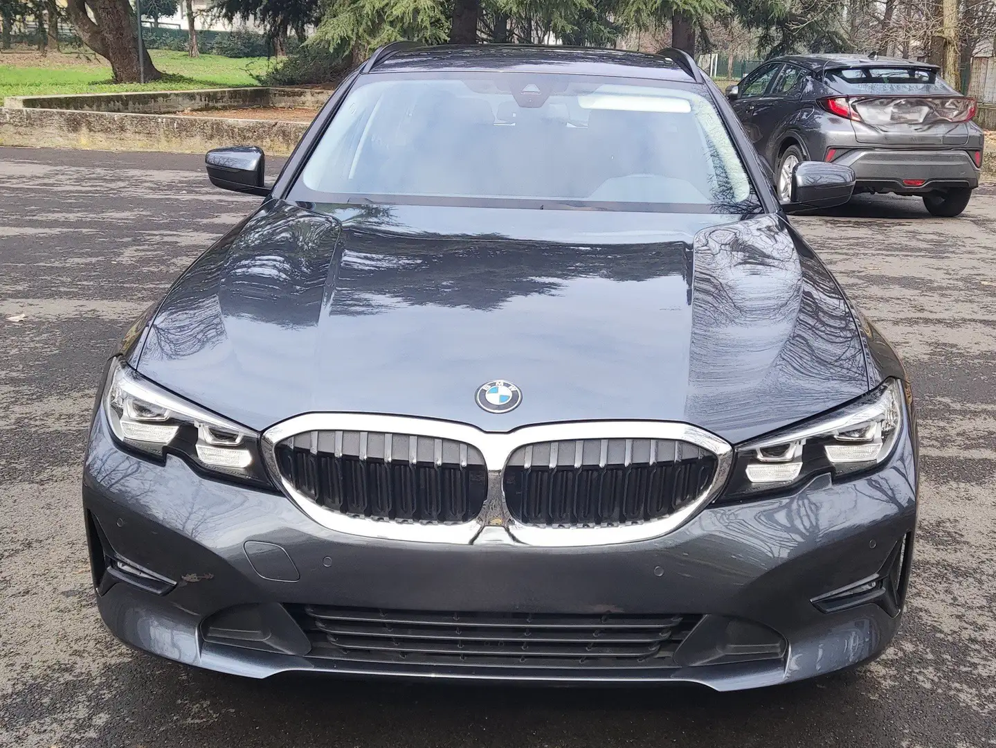 BMW 318 318d Touring Business Advantage Grigio - 1