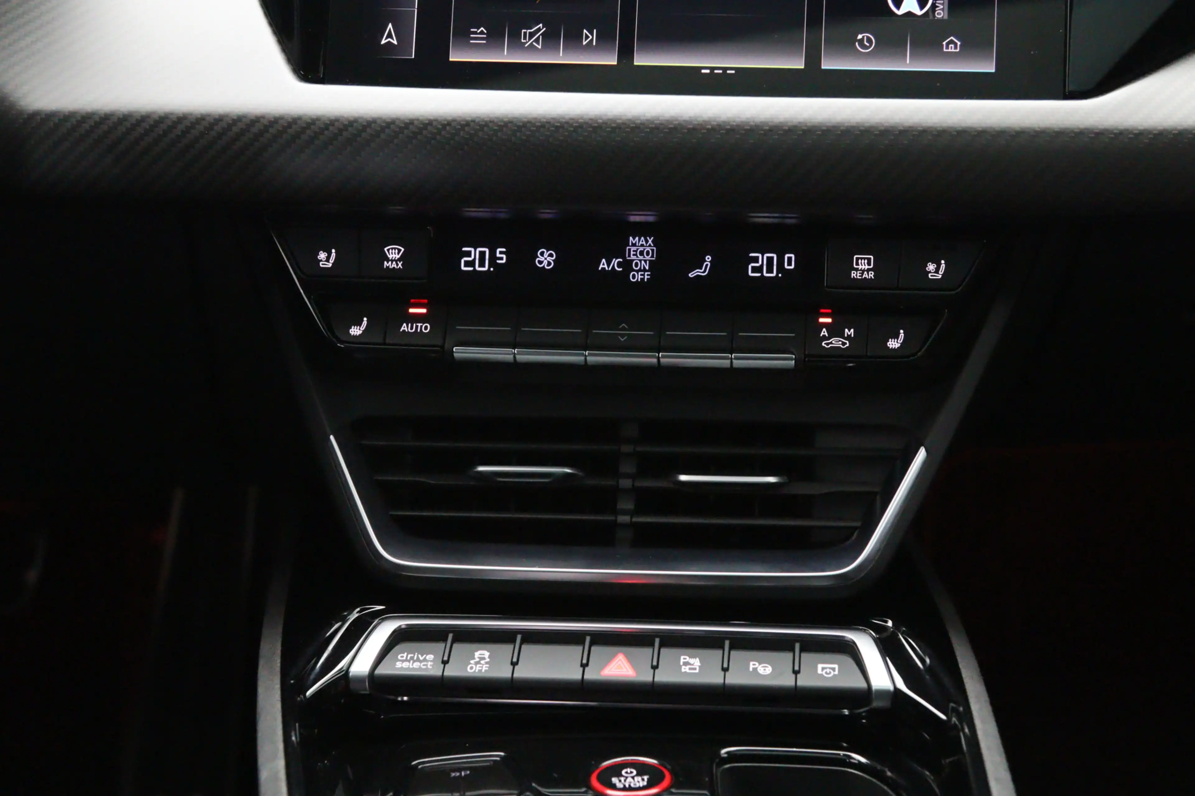 Audi RS e-tron GT 93 kWh 646 PK, SOH 92 %, 4-Wielsturing, Carbon-Pak — photo 47