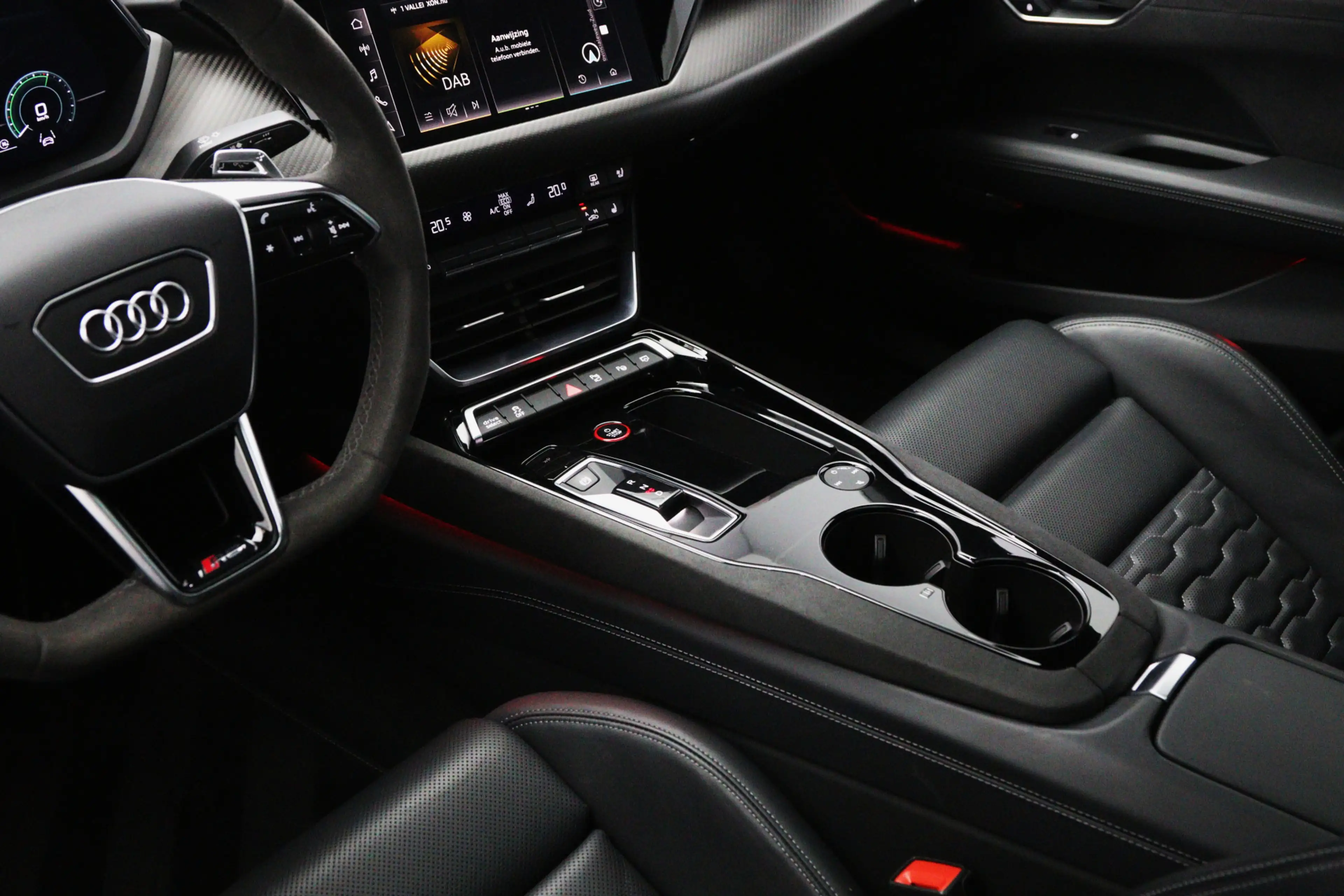 Audi RS e-tron GT 93 kWh 646 PK, SOH 92 %, 4-Wielsturing, Carbon-Pak — photo 9