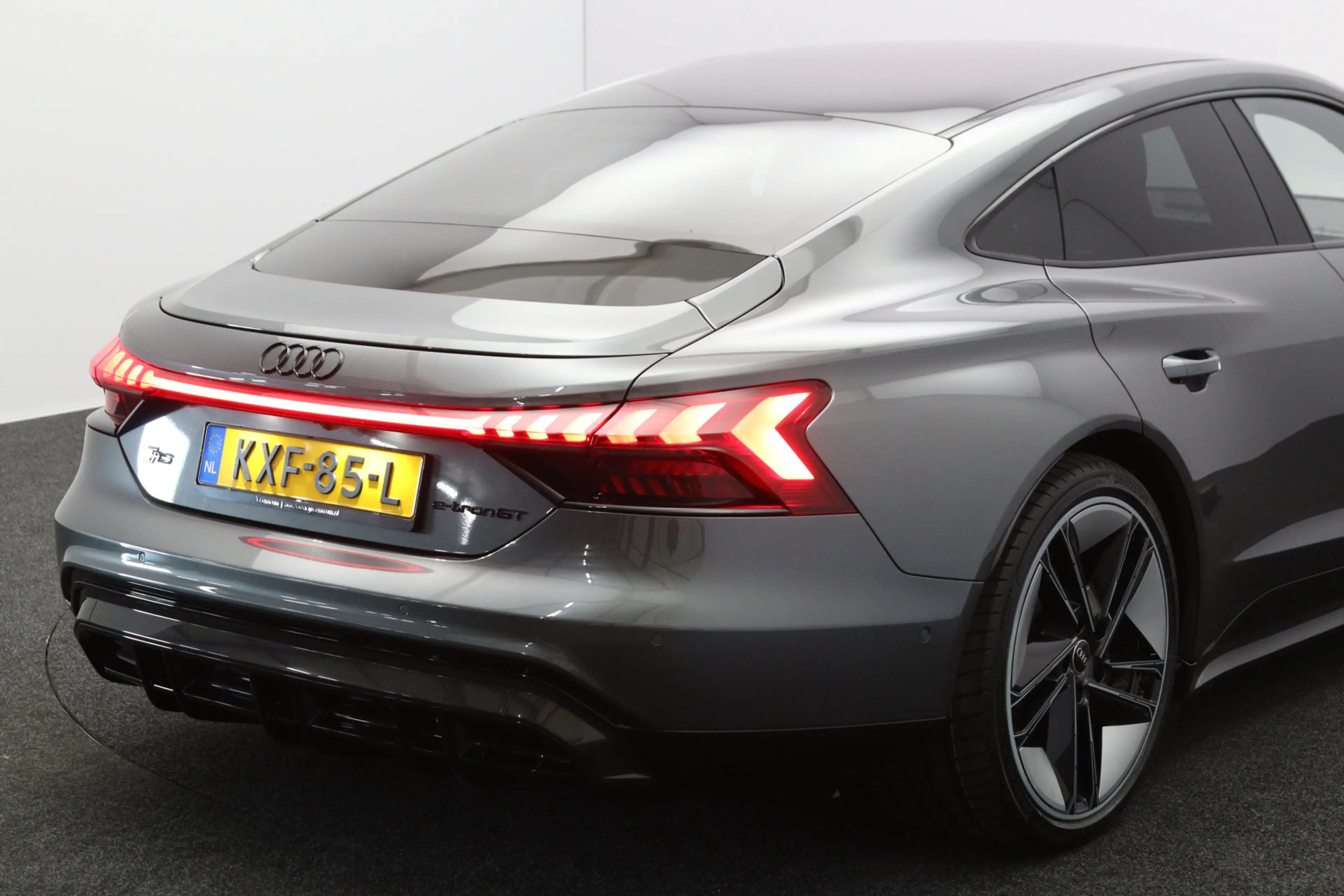 Audi RS e-tron GT 93 kWh 646 PK, SOH 92 %, 4-Wielsturing, Carbon-Pak — photo 26