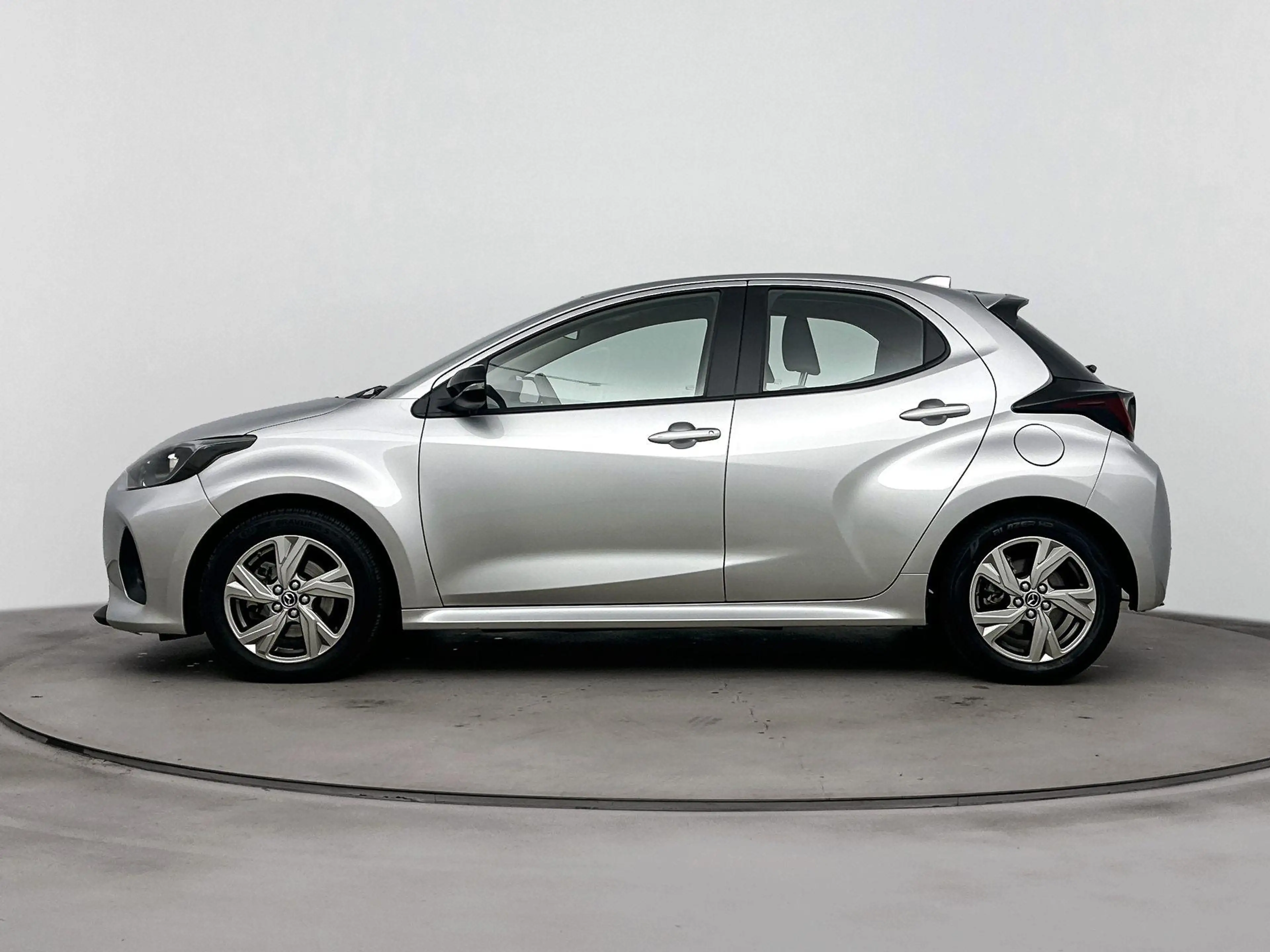 Mazda 2 Hybrid 1.5 EXCLUSIVE-LINE | TOYOTA YARIS | NAVI vi — photo 3