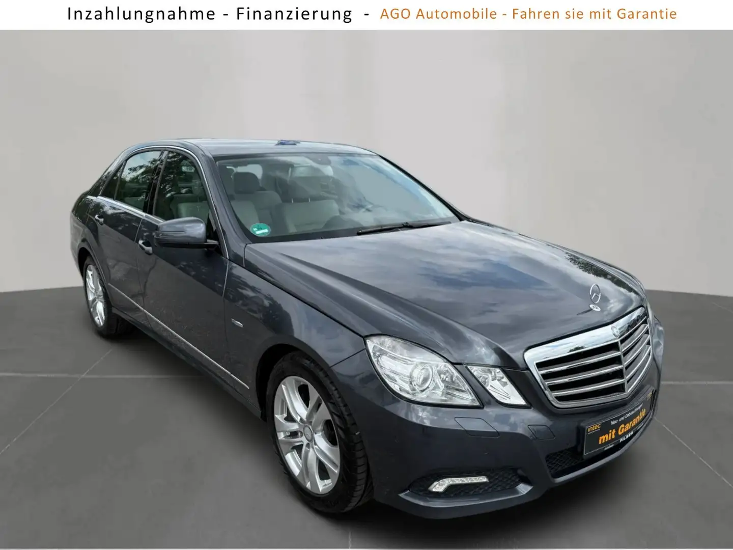 Mercedes-Benz E 250 E -Klasse Lim. E 250 CGI BlueEfficiency Grau - 2