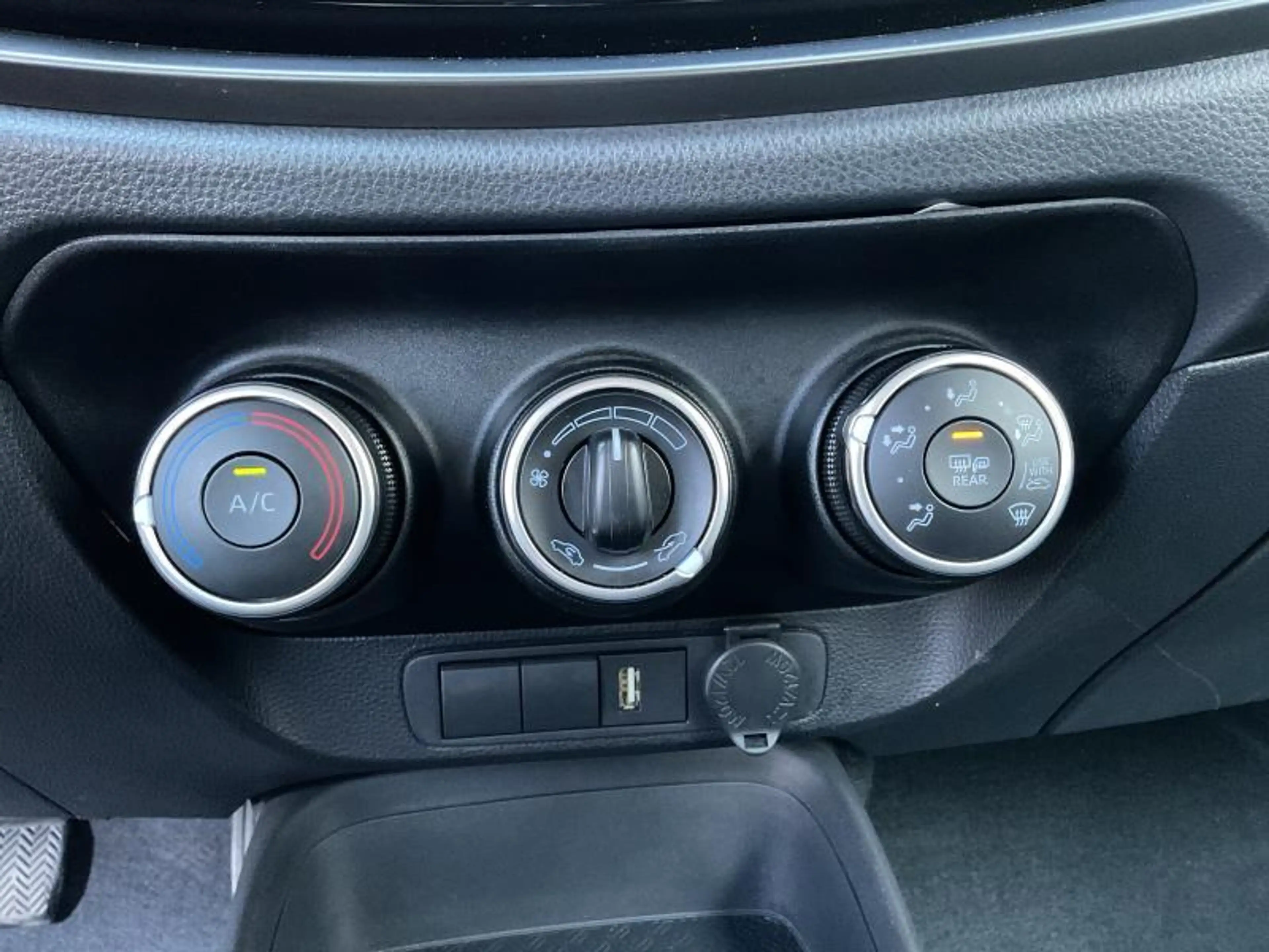 Toyota Aygo X Play — photo 20
