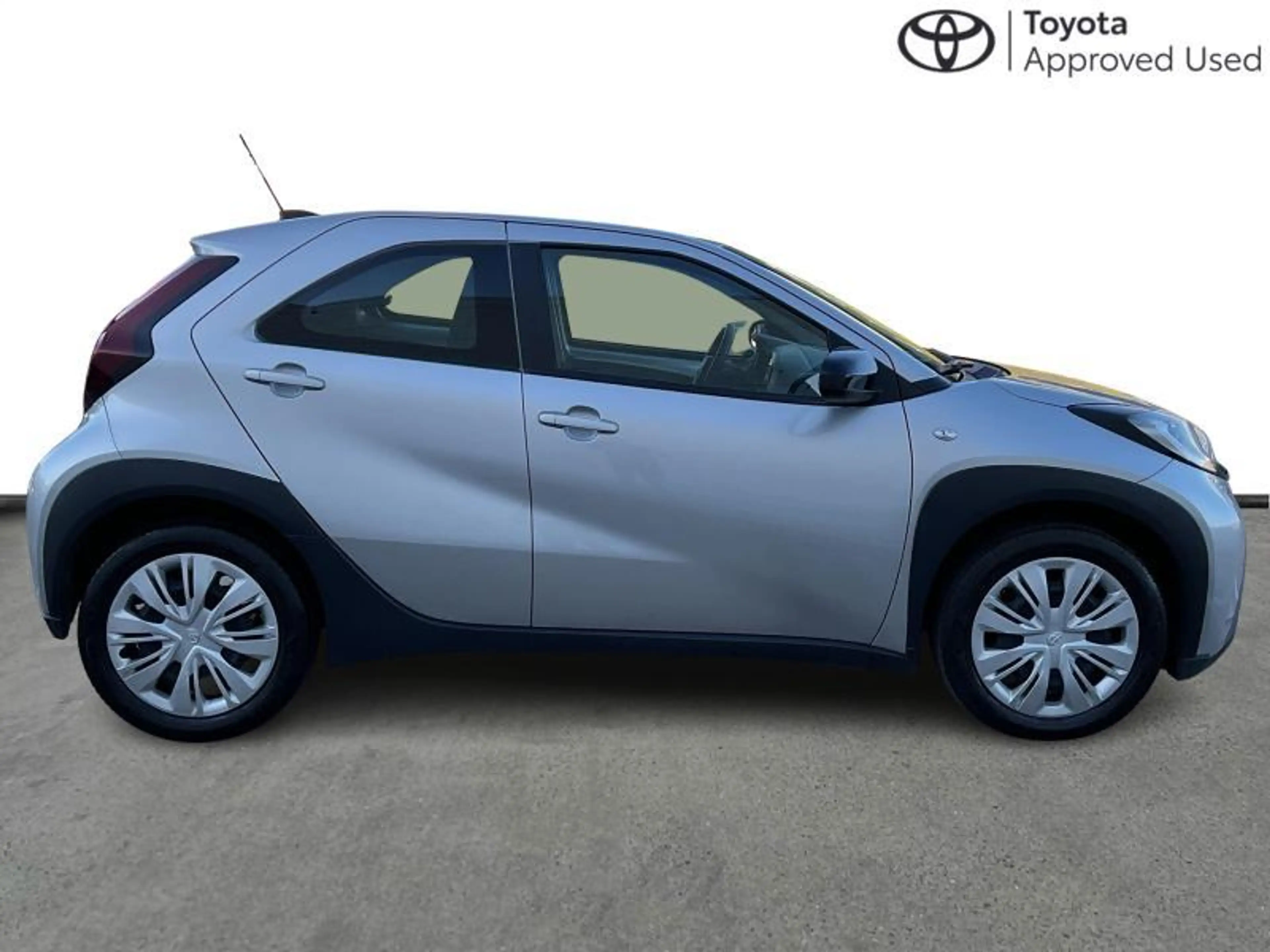 Toyota Aygo X Play — photo 14
