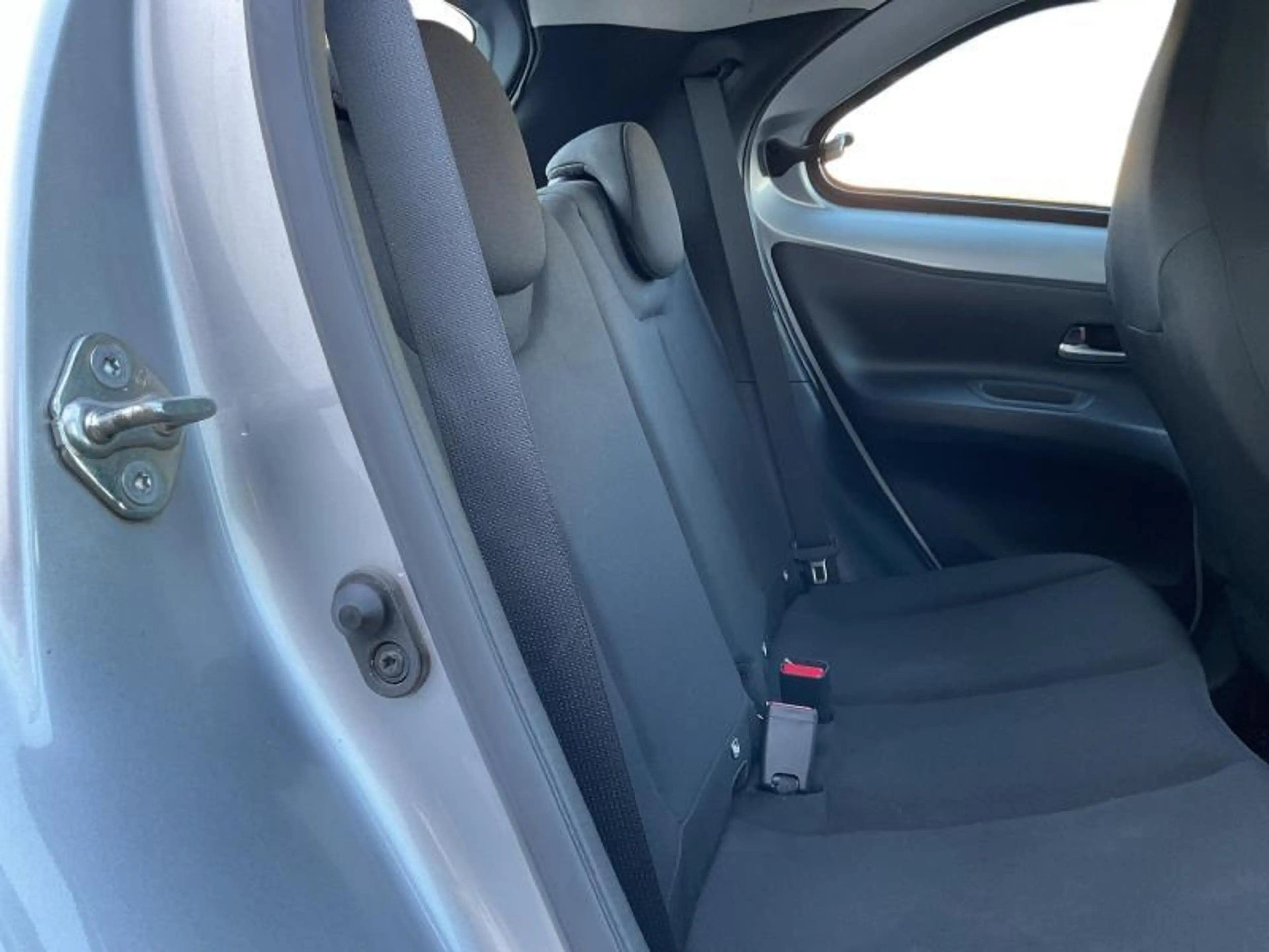 Toyota Aygo X Play — photo 10