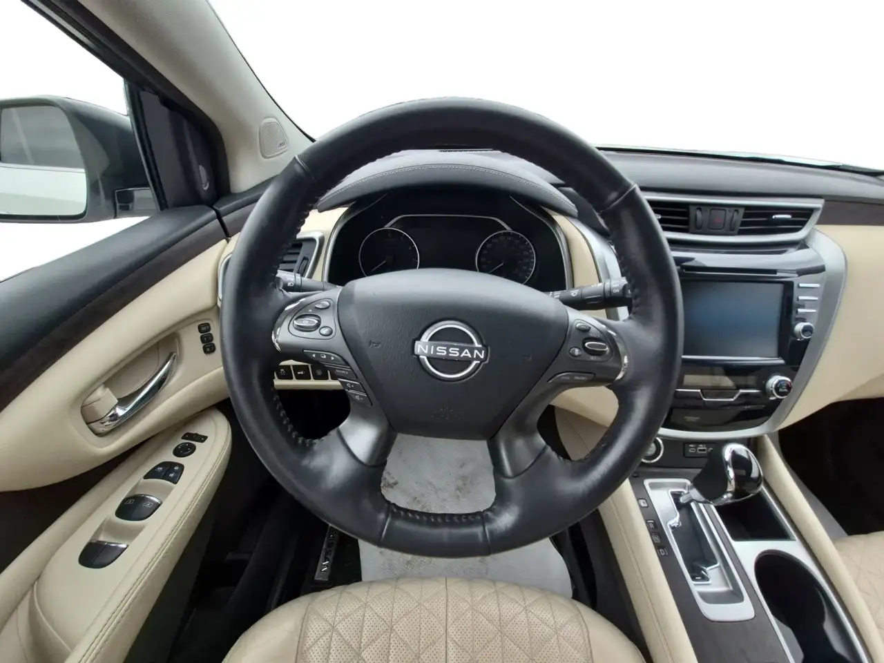Nissan Murano снимка Nissan Murano