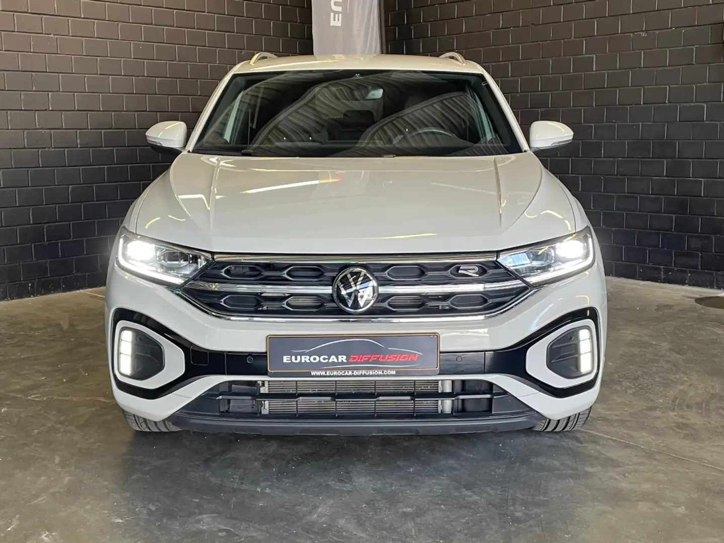 Volkswagen T-Roc R-line TFSI 150 CV DSG 7 ** Caméra ** Hayon Gris - 2