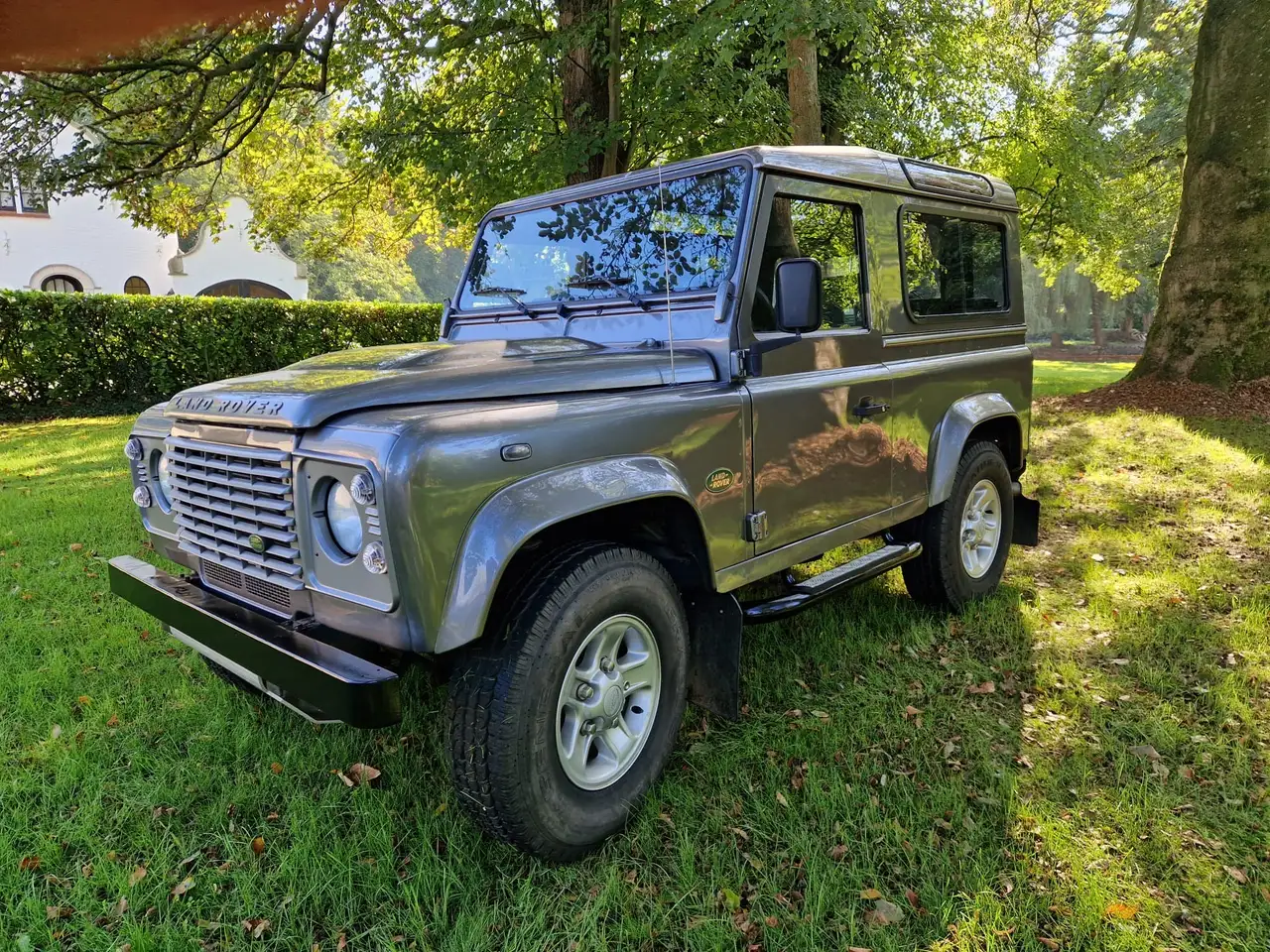 Land Rover Defender