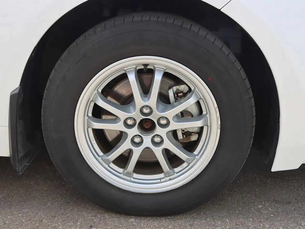 Toyota Corolla снимка Toyota Corolla