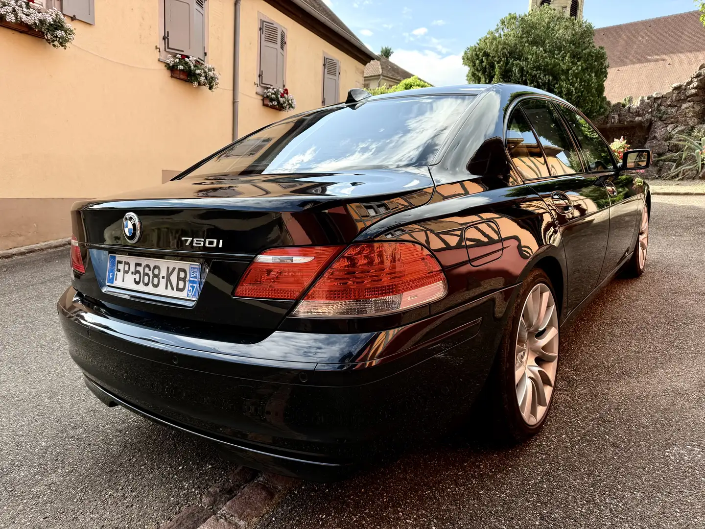 BMW 760 BMW 760iA, Individual, V12 6.0l de 445 Ch, phase II - 2