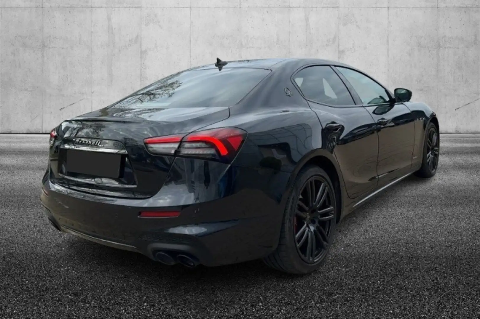 Maserati Ghibli V6 430 CV Q4 Gransport Nero - 2