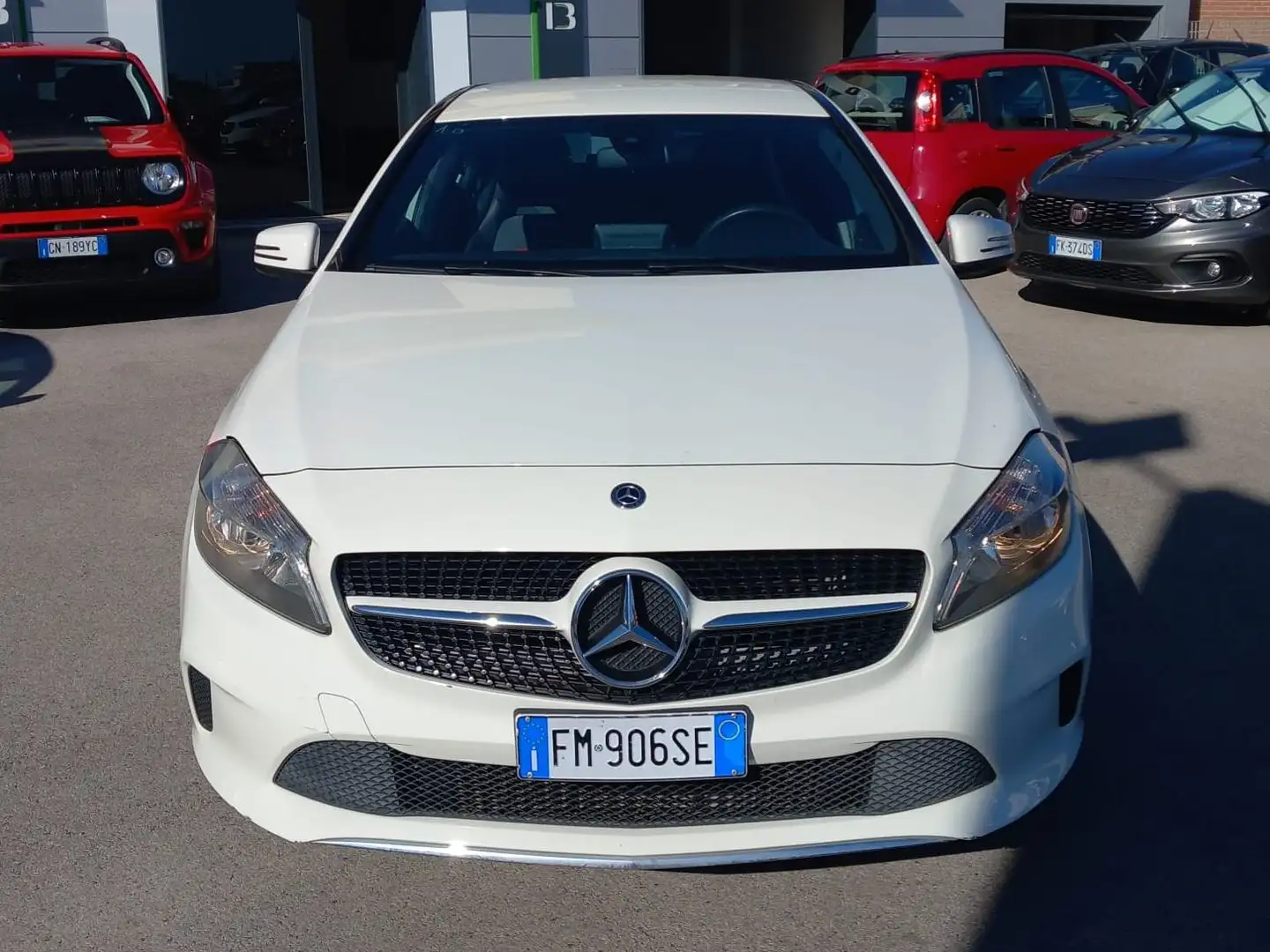 Mercedes-Benz A 180 d Business Bianco - 1
