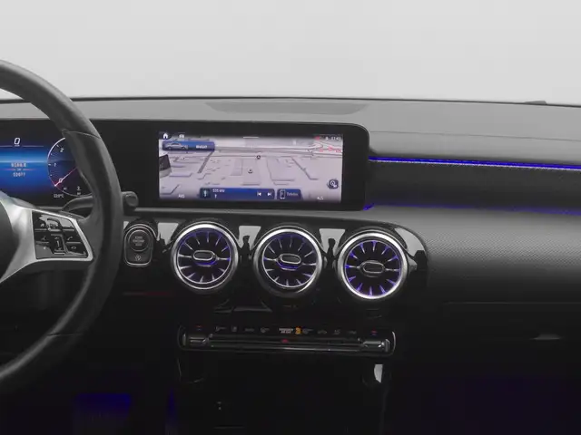 Mercedes-Benz Cla view 20