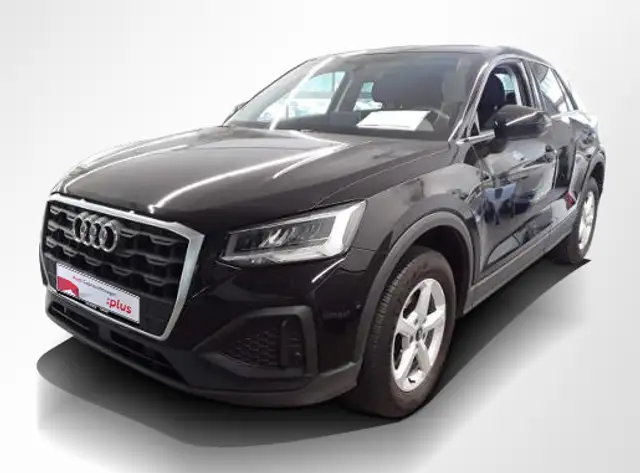 Audi Q2 view 10