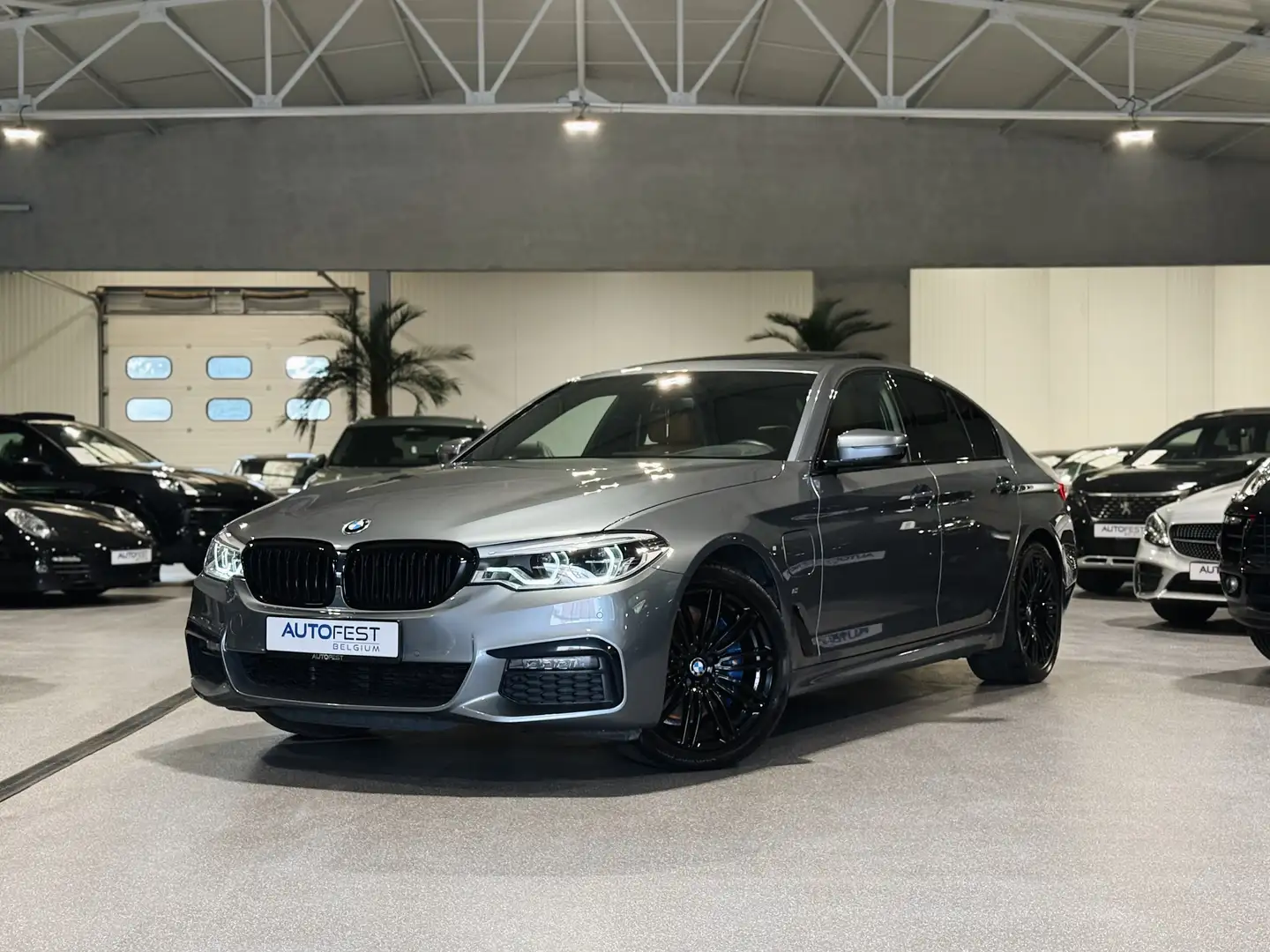 BMW 530 e Berline M-Sport Skyscraper Grey - Garantie Grau - 1