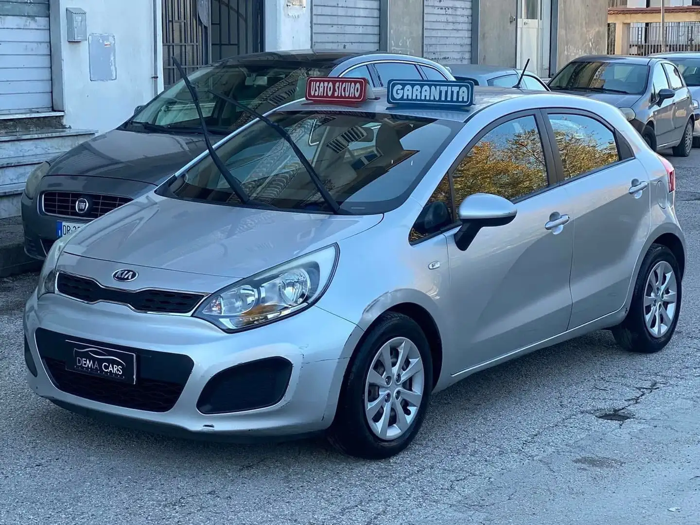 Kia Rio Rio 5p 1.2 GPL NUOVO Gris - 1