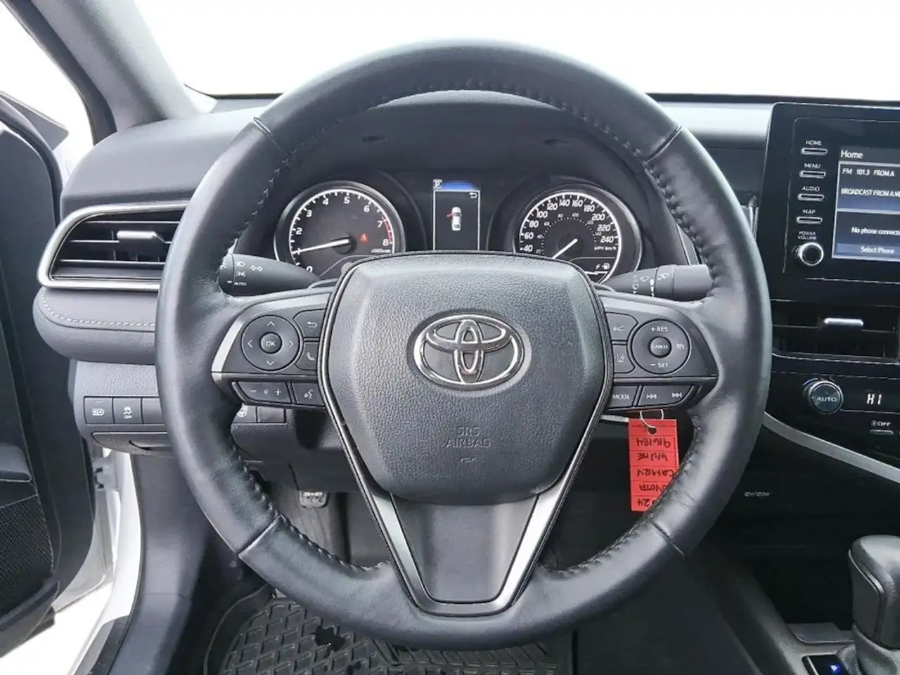 Toyota Camry снимка Toyota Camry