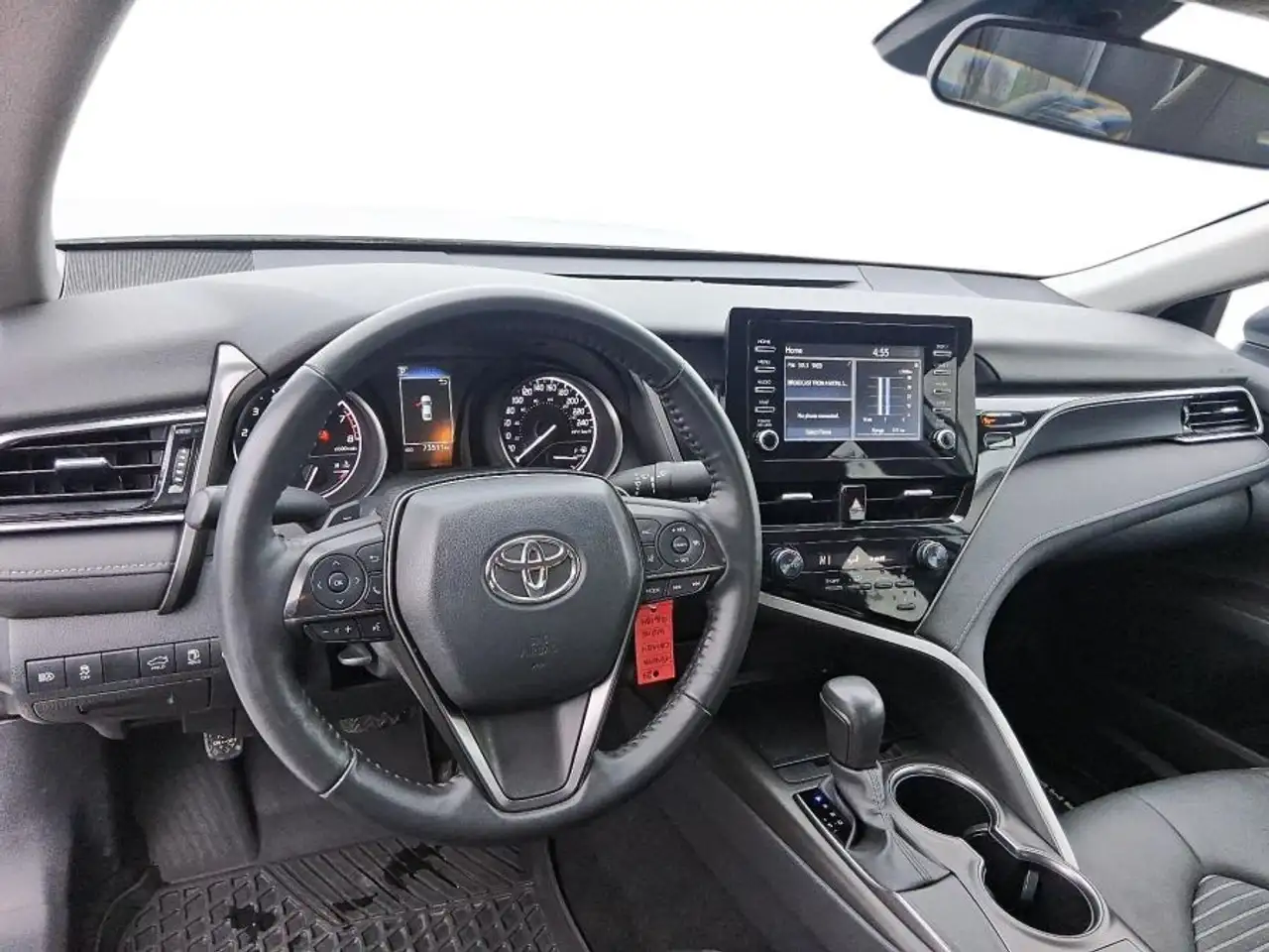 Toyota Camry снимка Toyota Camry