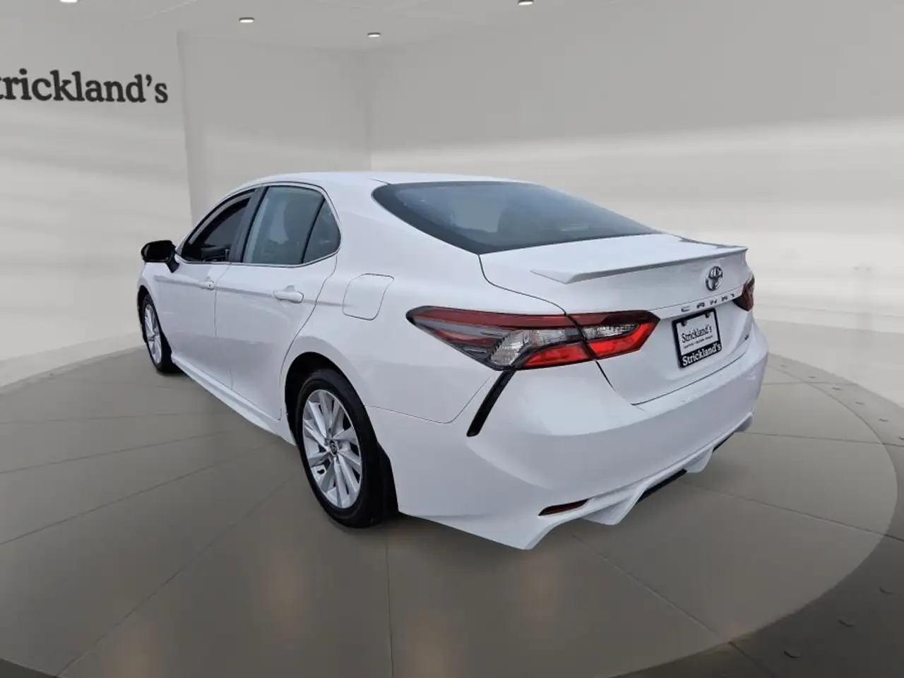 Toyota Camry снимка Toyota Camry