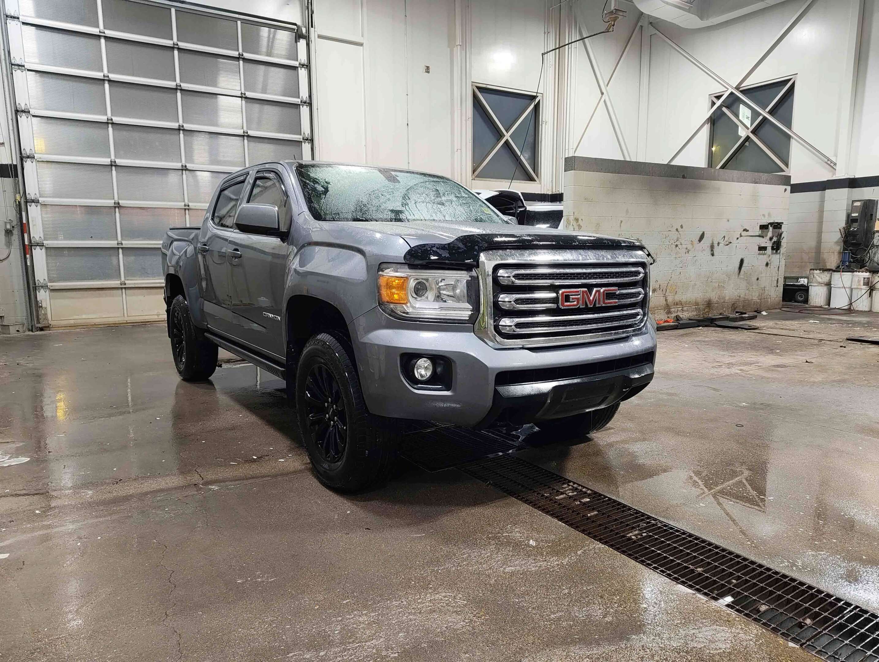 2018 GMC Canyon 4WD Crew Cab 128.3  SLE — снимка 1