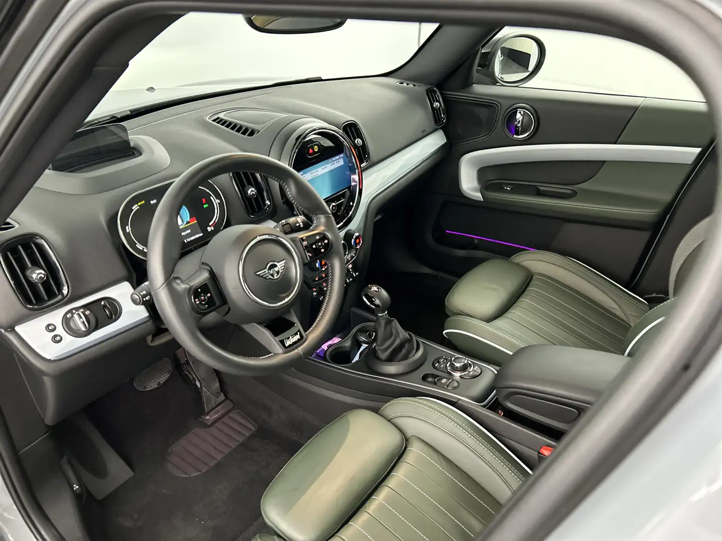 MINI Cooper SE Countryman Mini 2.0 ALL4 Untamed /Pano/Leder/18'LMV Gris - 2