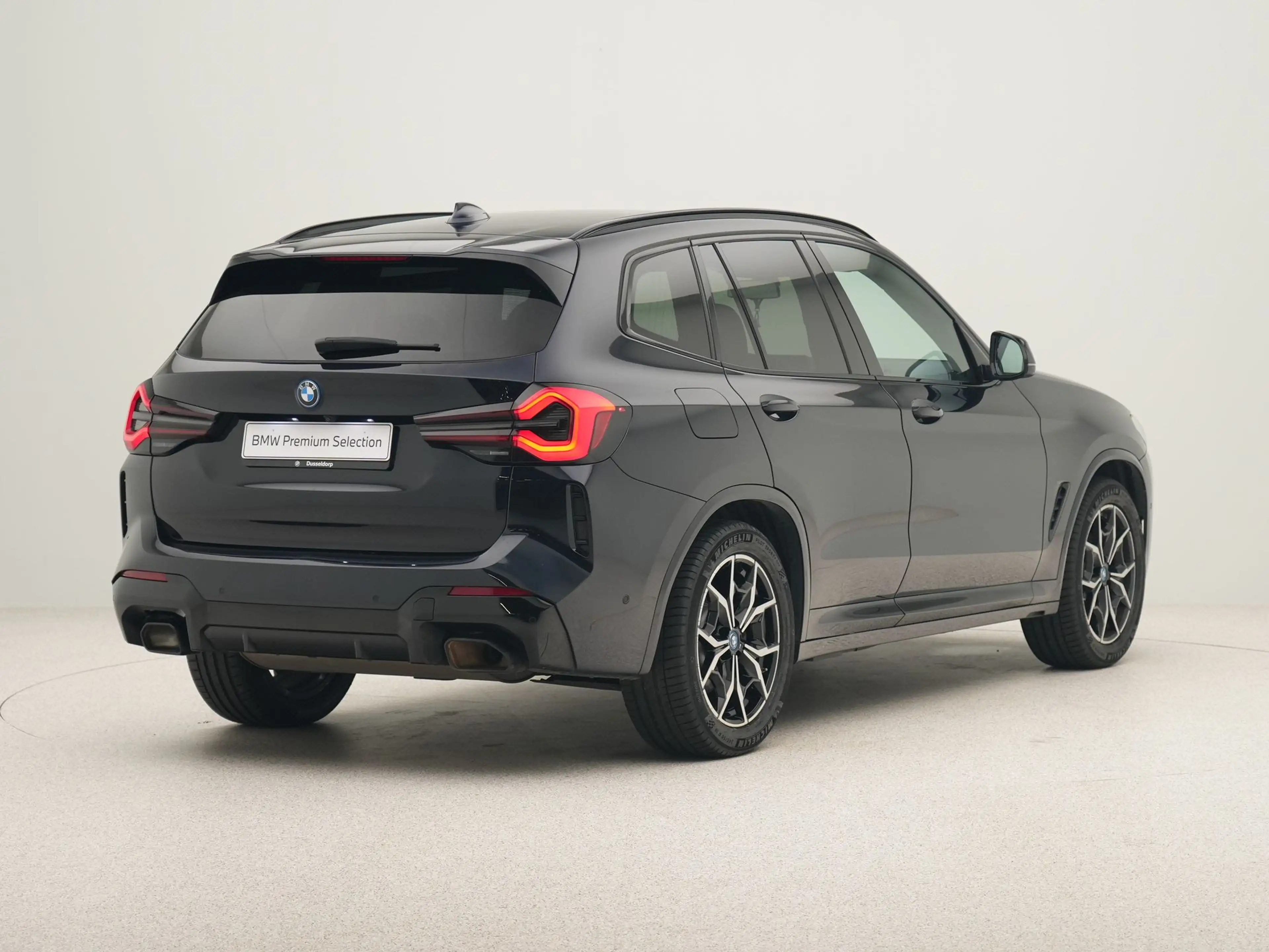 BMW X3 xDrive30e High Executive M Sport — photo 8
