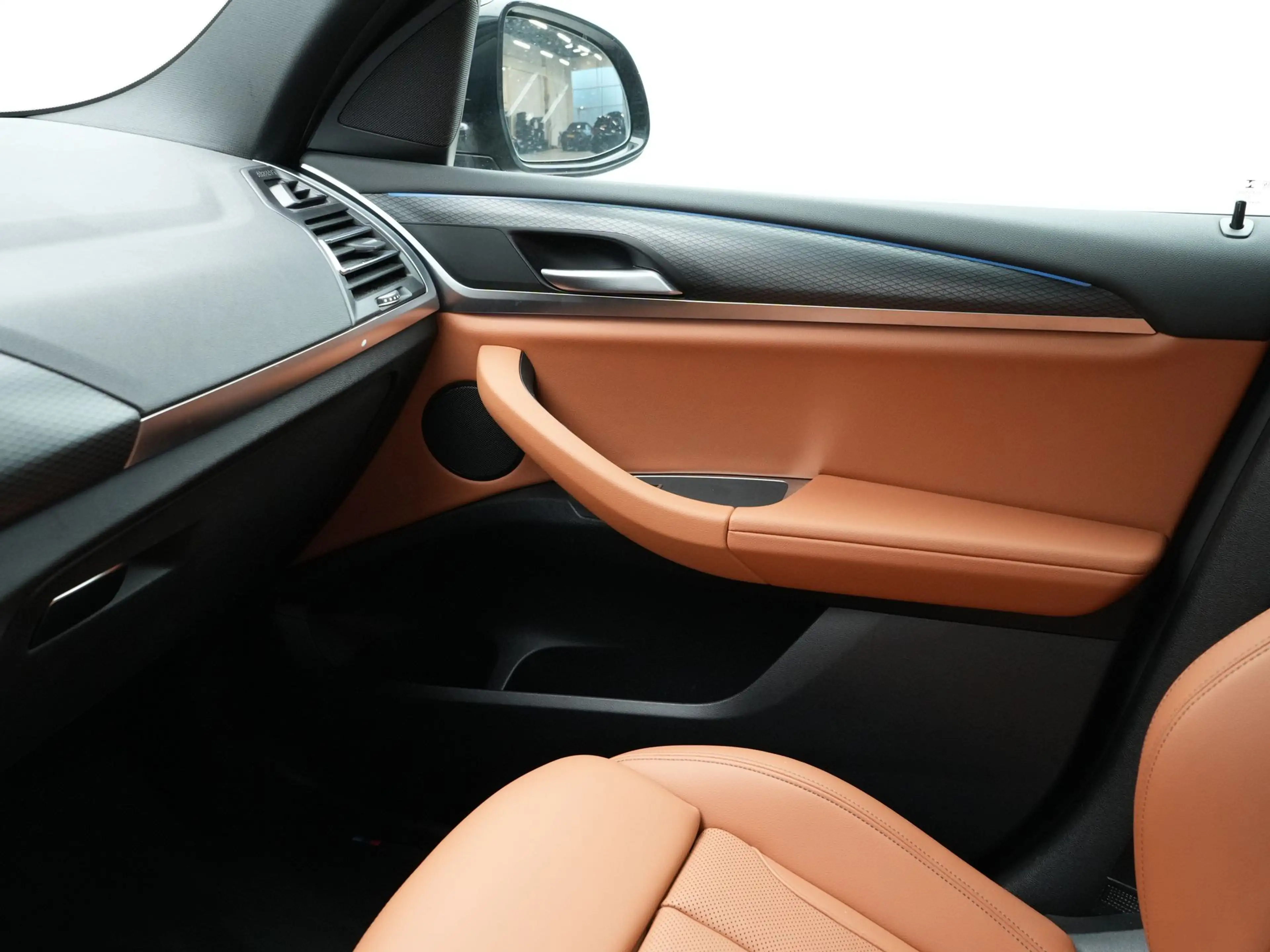 BMW X3 xDrive30e High Executive M Sport — photo 14