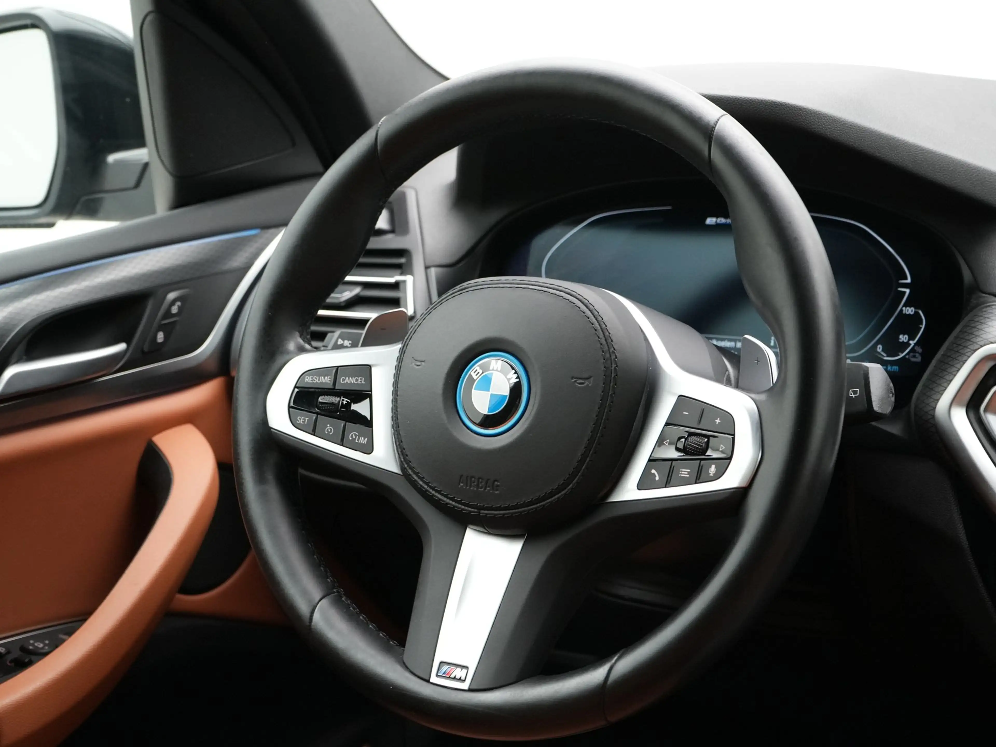 BMW X3 xDrive30e High Executive M Sport — photo 2