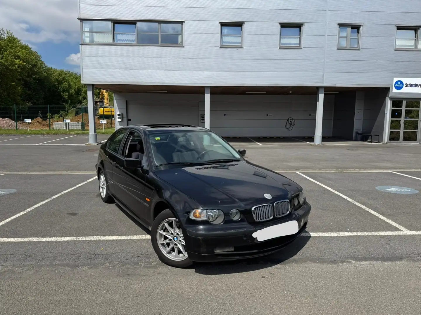 BMW 320 Touring 320d - 1