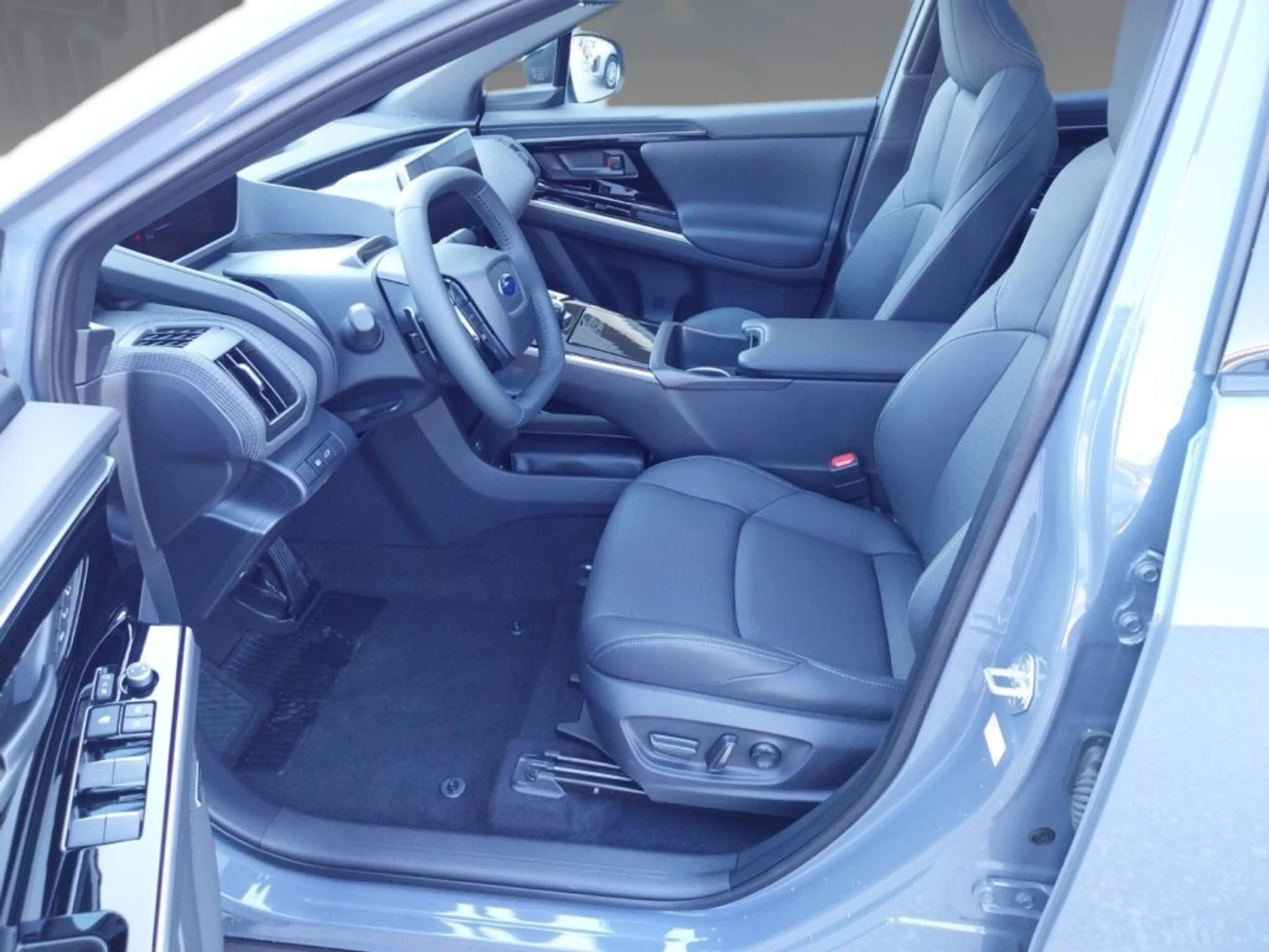 Subaru Solterra DB E-xperience + — photo 7