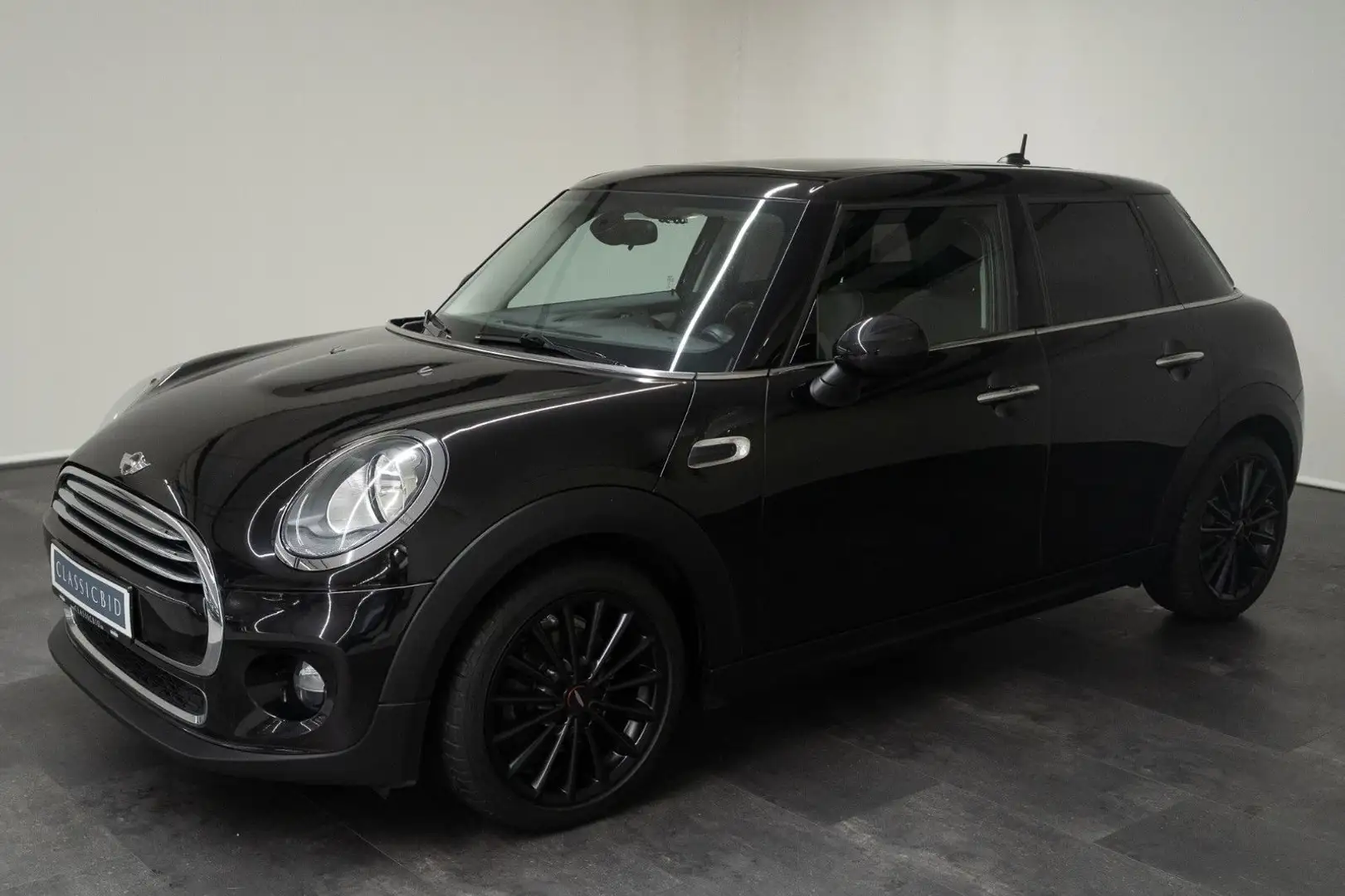 MINI Cooper Mini 5-trg. Cooper Schwarz - 1