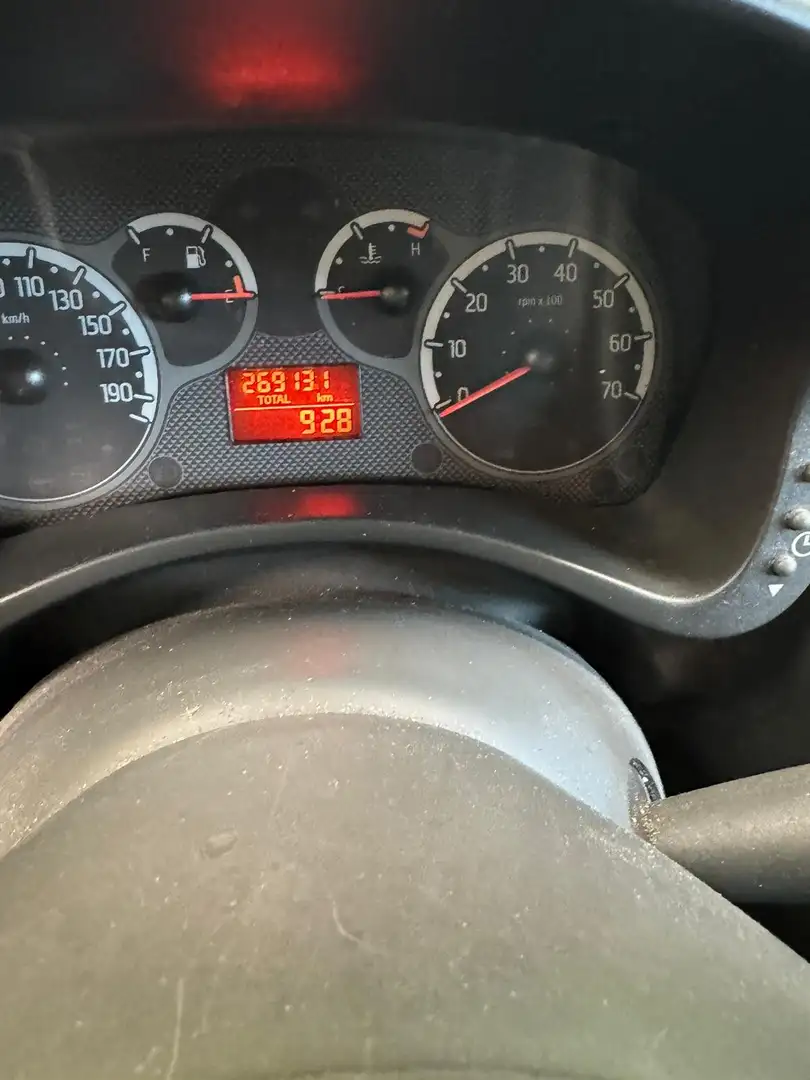 Fiat Panda Panda 1.2 Climbing 4x4 69cv E5 Amarillo - 2