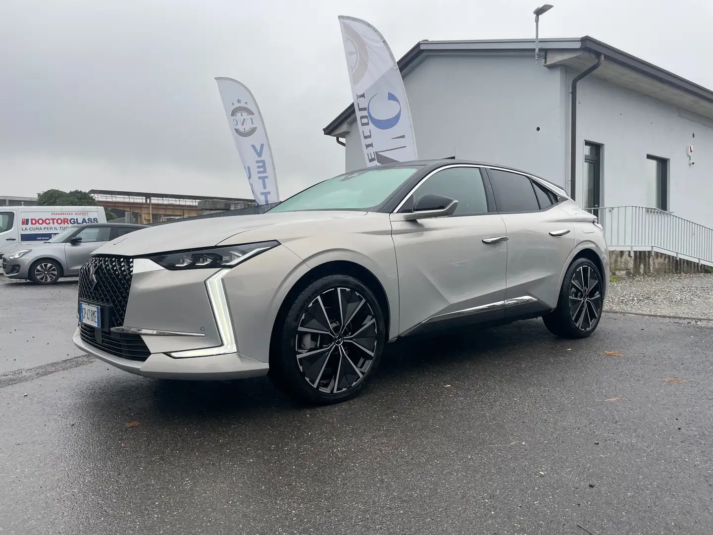 DS Automobiles DS 4 DS4 1.6 e-tense phev Cross Opera 225cv auto Gris - 1