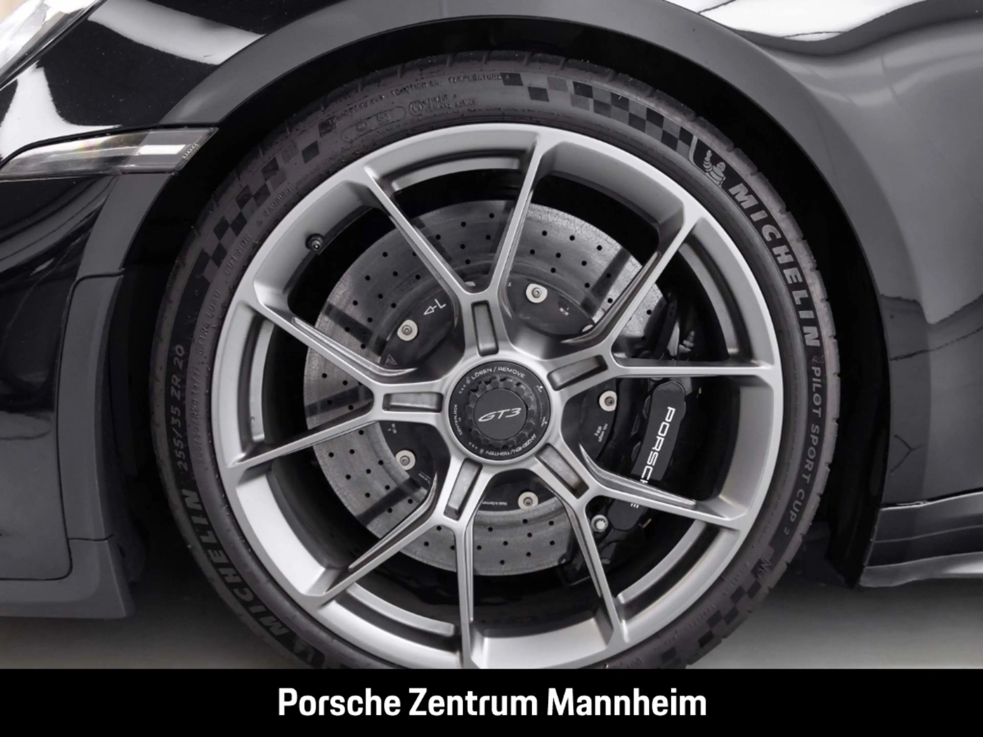 Porsche 992 GT3 Carbon-Dach Keramik Lift 18-Wege Matrix — photo 8