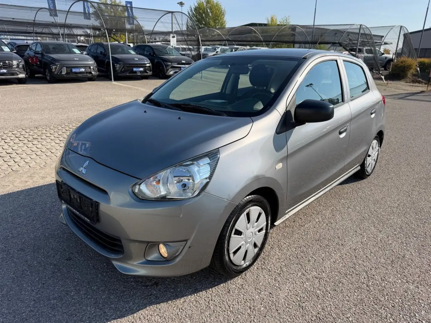 Mitsubishi Space Star Space Star Grau - 1