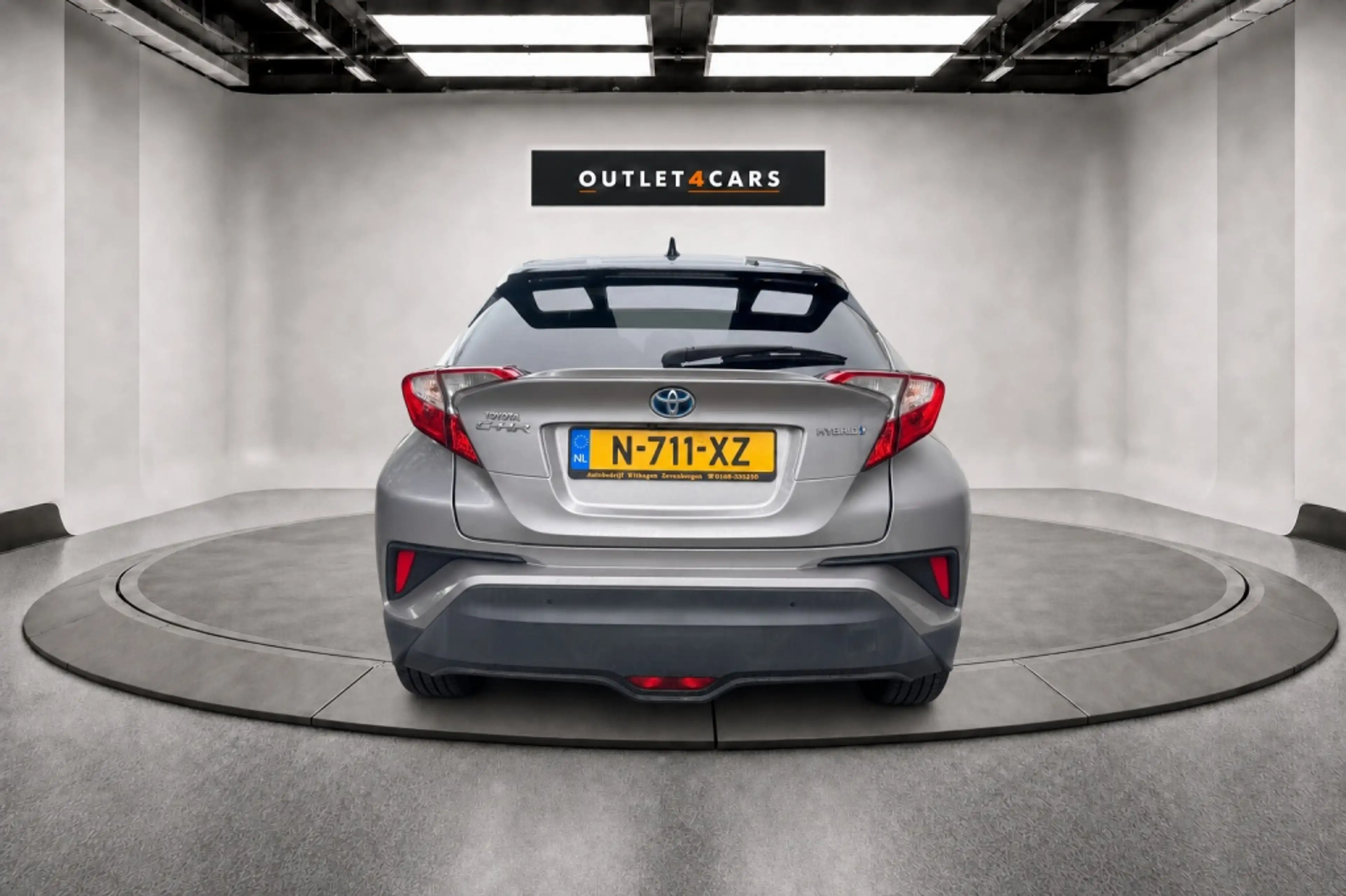 Toyota C-HR 1.8 Hybrid Executive — photo 4
