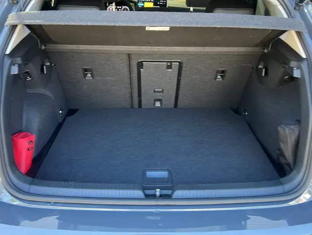 Volkswagen Golf view 18